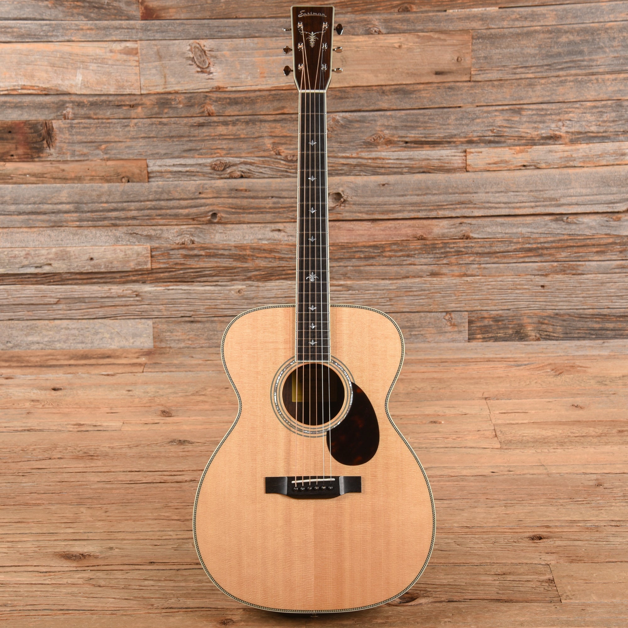 Eastman DT30OM Natural