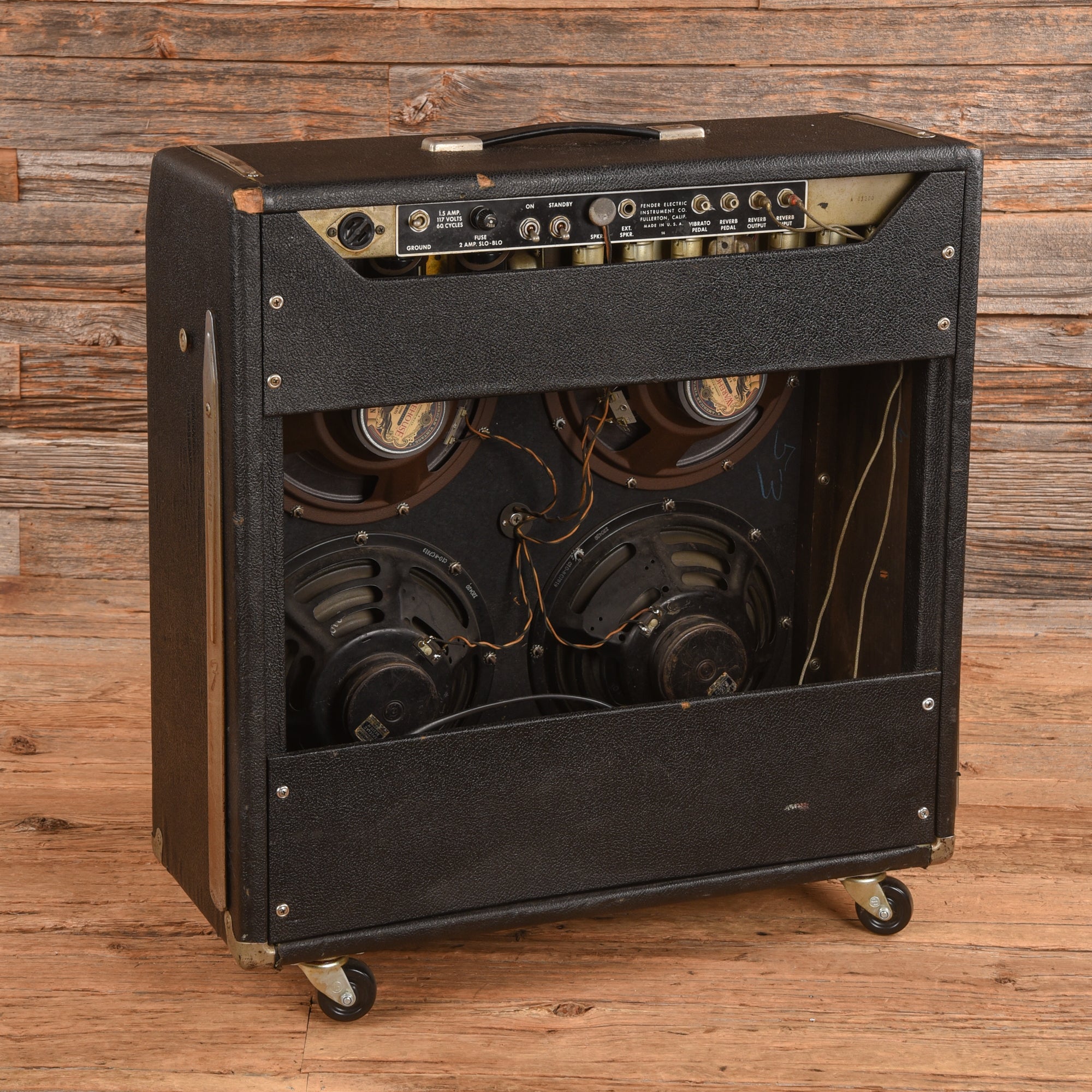 Fender Super Reverb 2-Channel 40-Watt 4x10