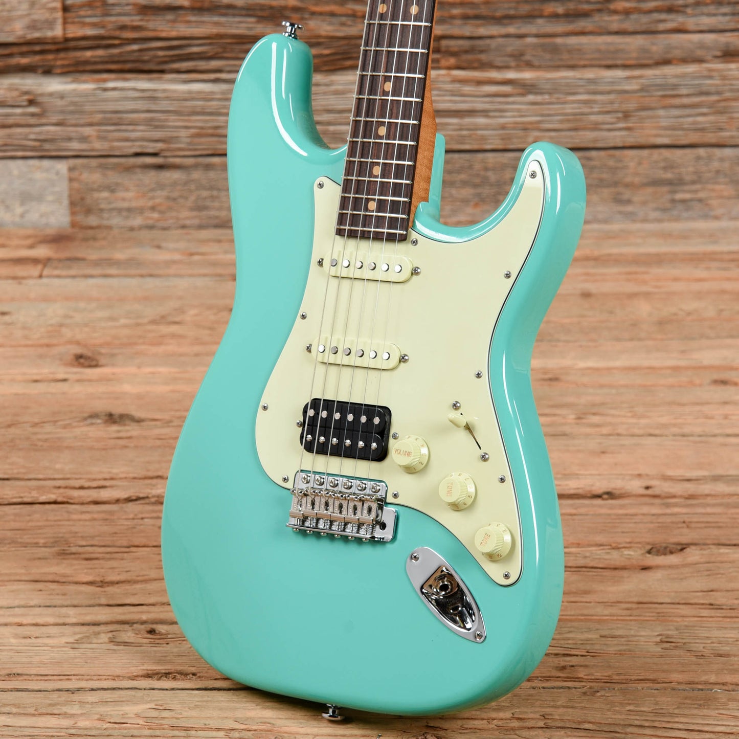 Suhr Classic S Vintage LE HSS w/Roasted Maple Neck Seafoam Green