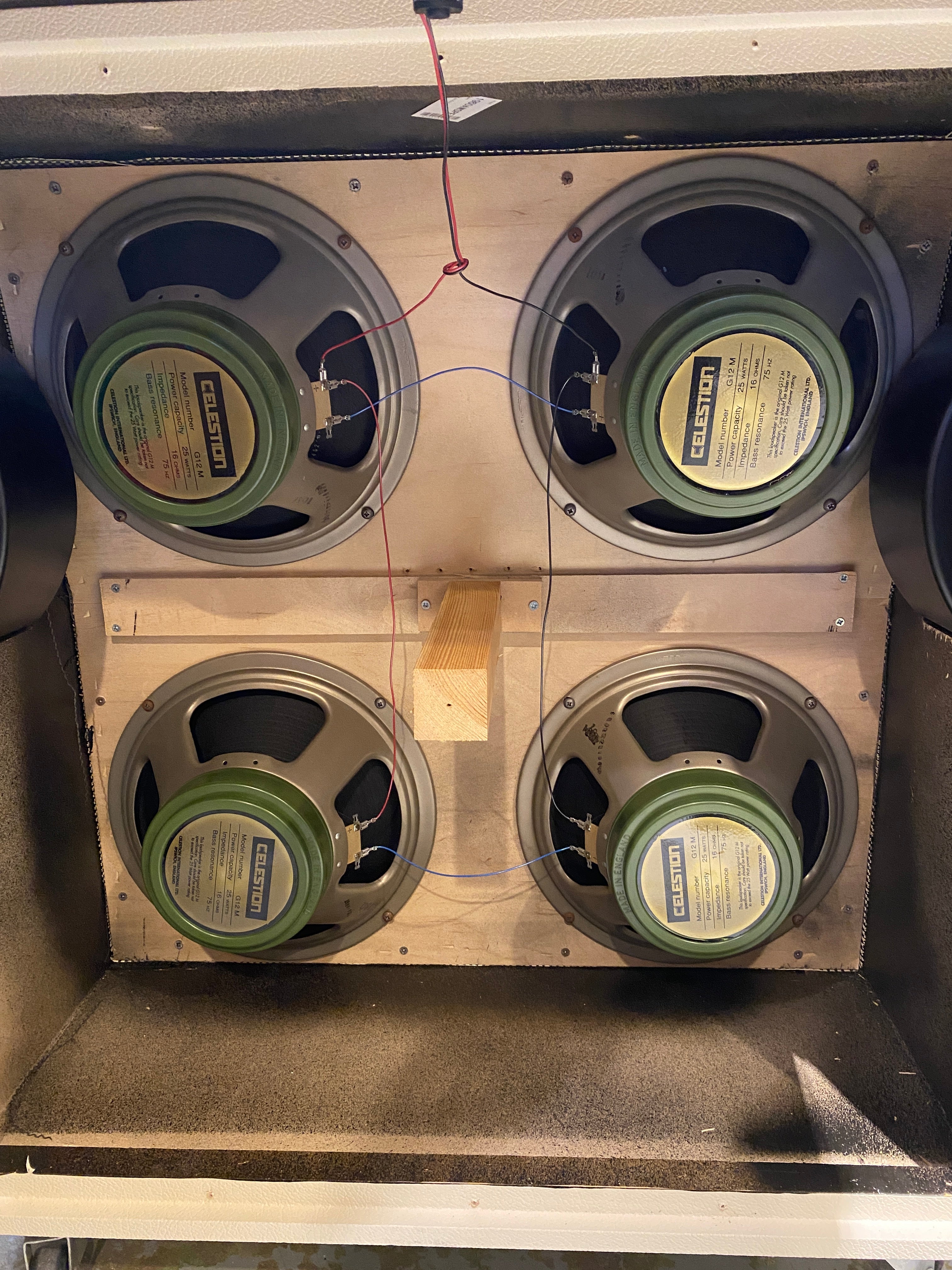 Marshall 1997 Limited Edition White 4x12 Slant Cab - Dave Amato of REO Speedwagon