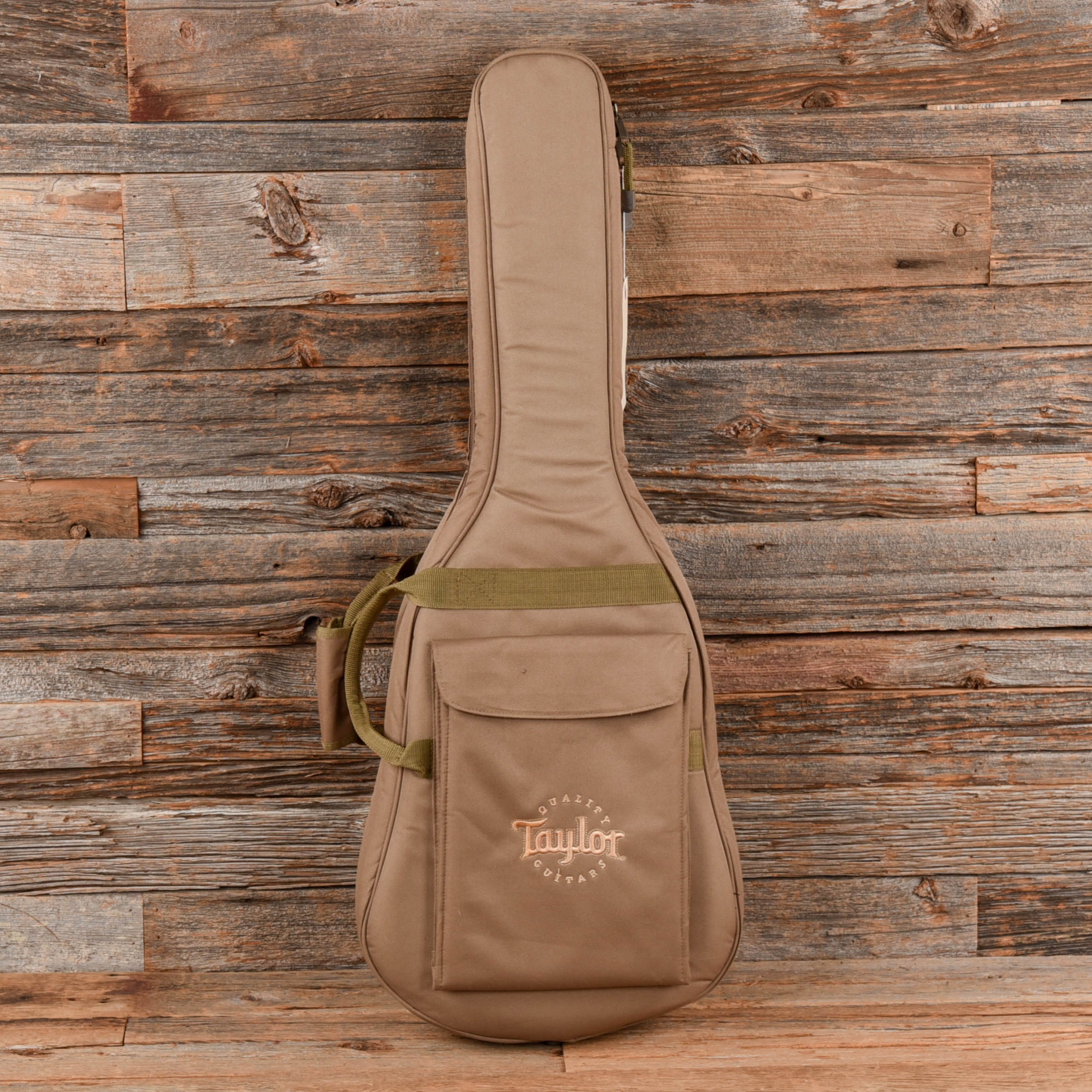 Taylor 305 Baby Taylor Acoustic Guitar Natural 2005