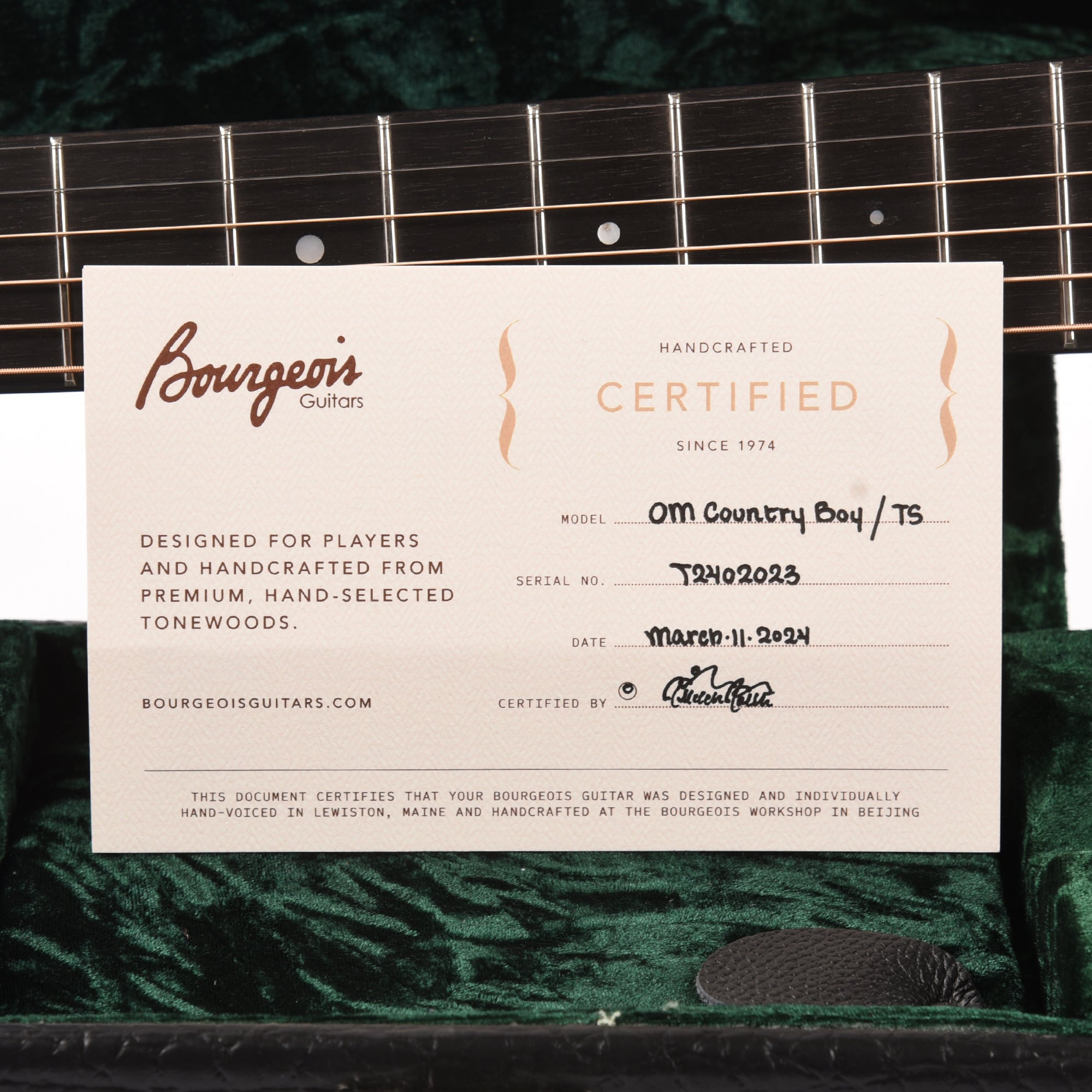 Bourgeois Touchstone Country Boy OM Alaskan Sitka/Mahogany Natural