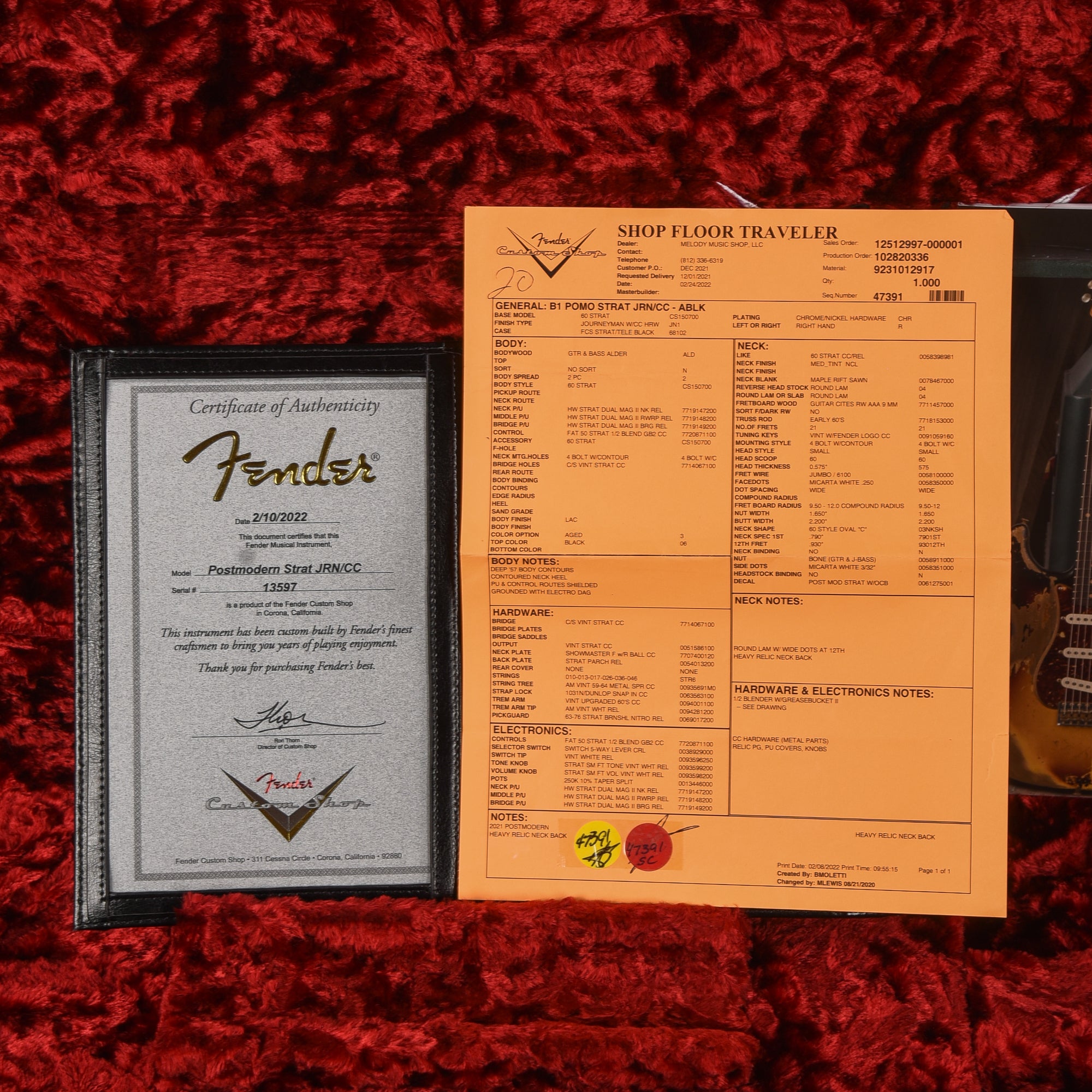 Fender Postmodern Strat Journeyman Relic Black 2022