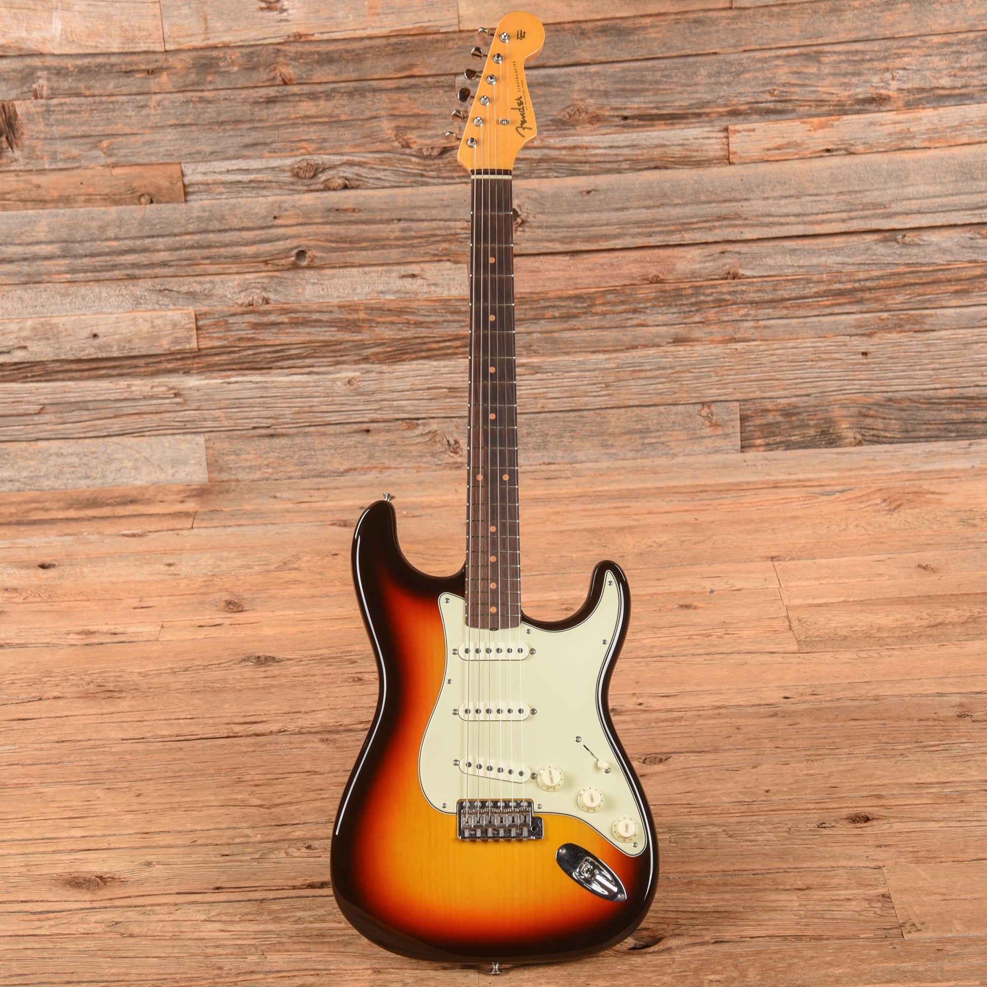 Fender Custom Shop Vintage Custom 59 Stratocaster Time Capsule Sunburst 2024