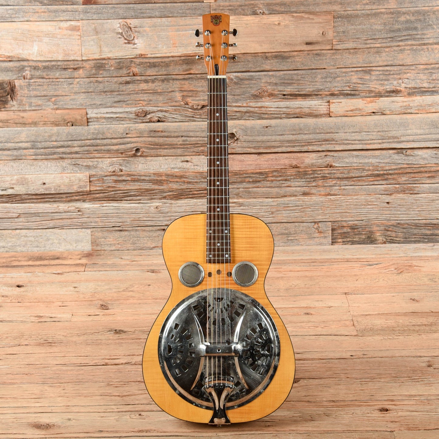 Dobro Hound Dog Deluxe Round Neck