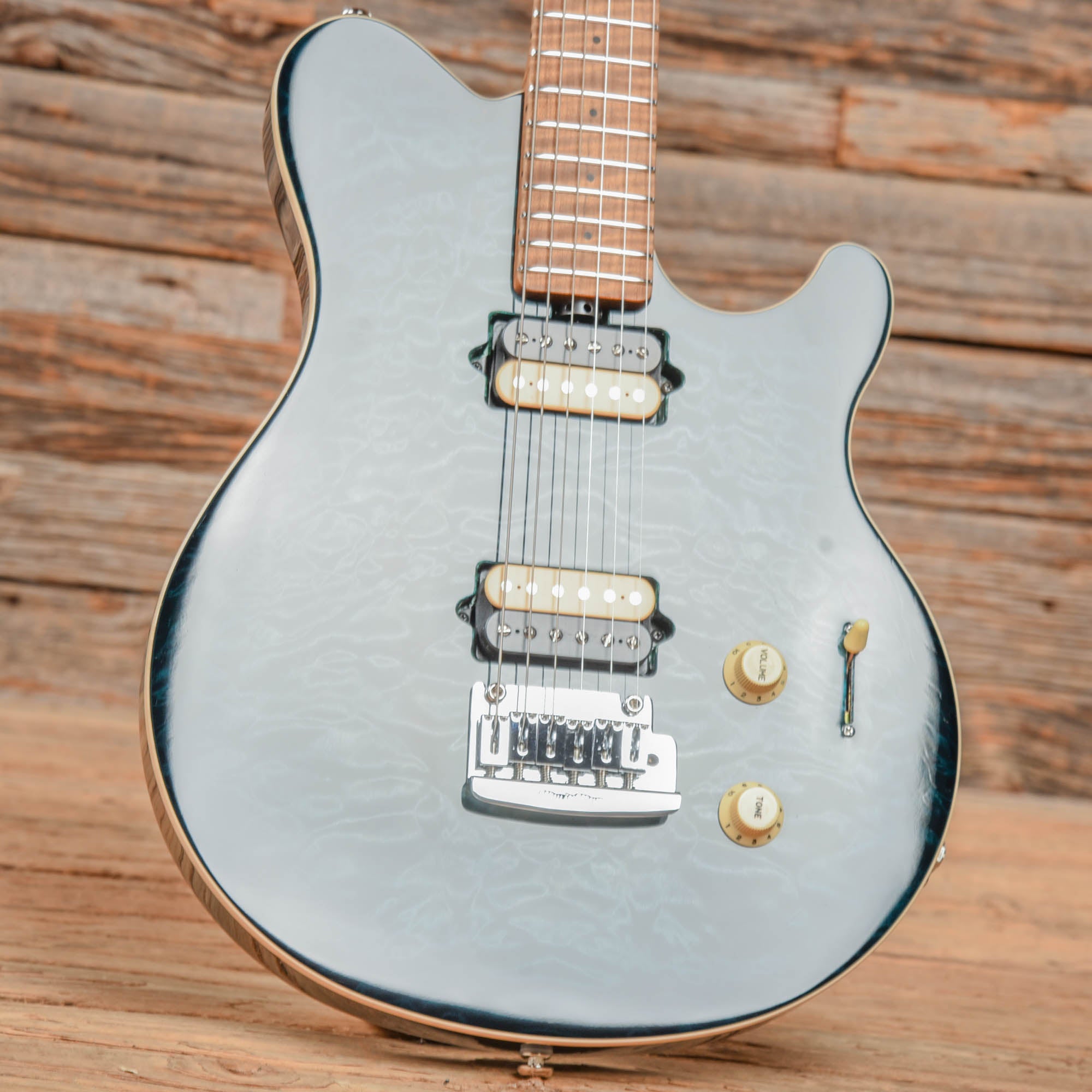 Music Man Axis Super Sport HH Tremolo Yucatan Blue