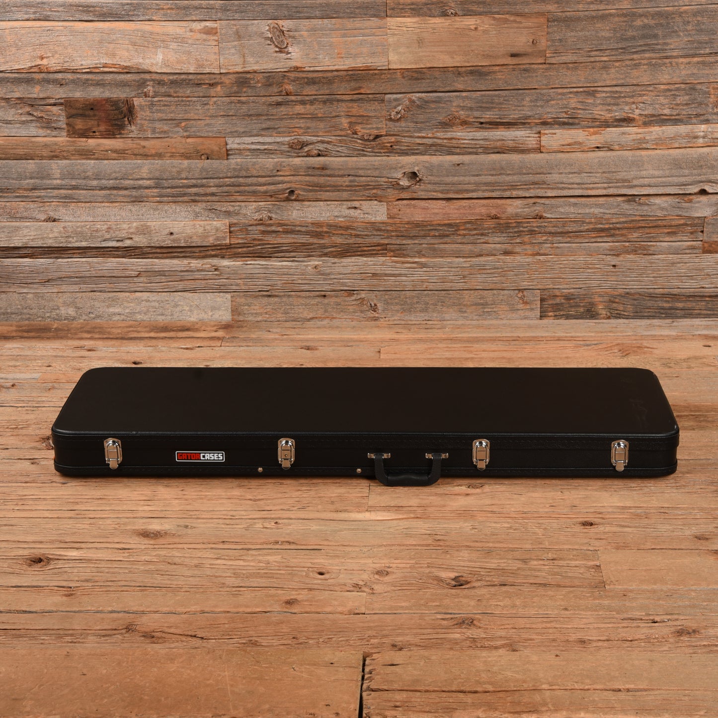 Olinto by LaBella P-Bass Relic British Racing Green 2024