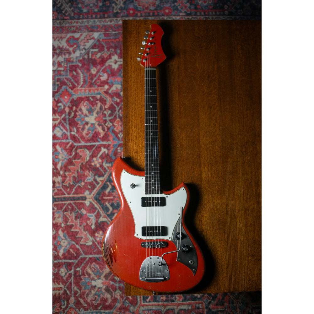 Novo Dealer Limited Nucleus Serus J Fiesta Red Over '64 3-Tone Burst Medium Distress