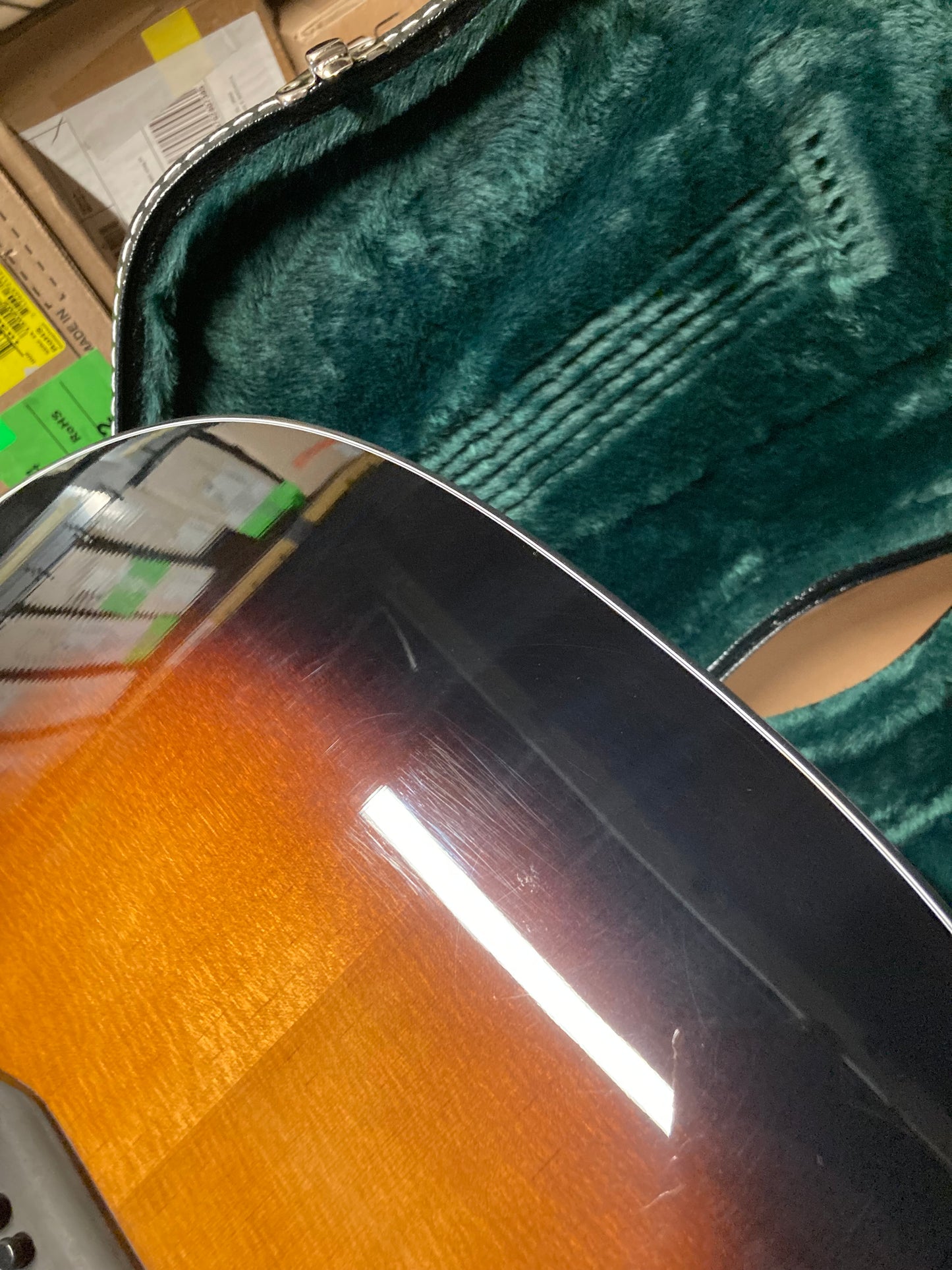 Martin D-18 Sunburst