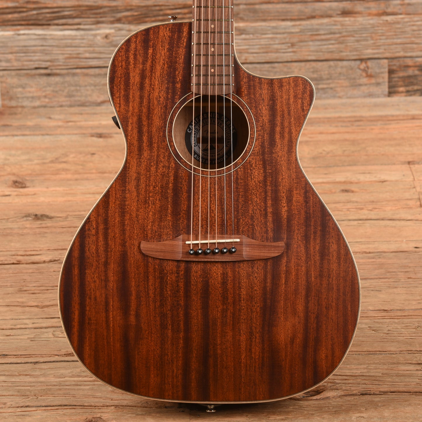 Fender California Series Newporter Special Brown