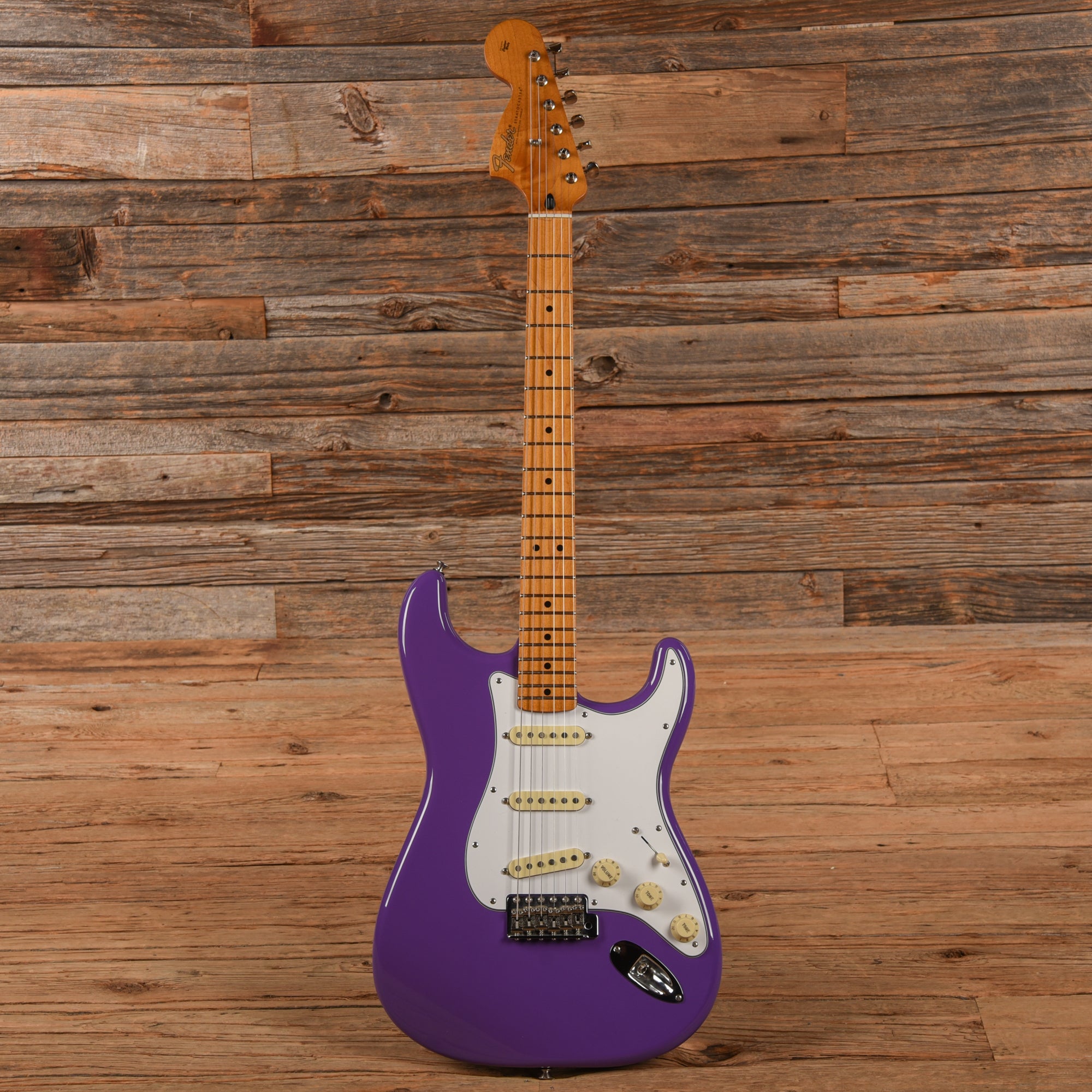 Fender Jimi Hendrix Stratocaster Ultra Violet 2018