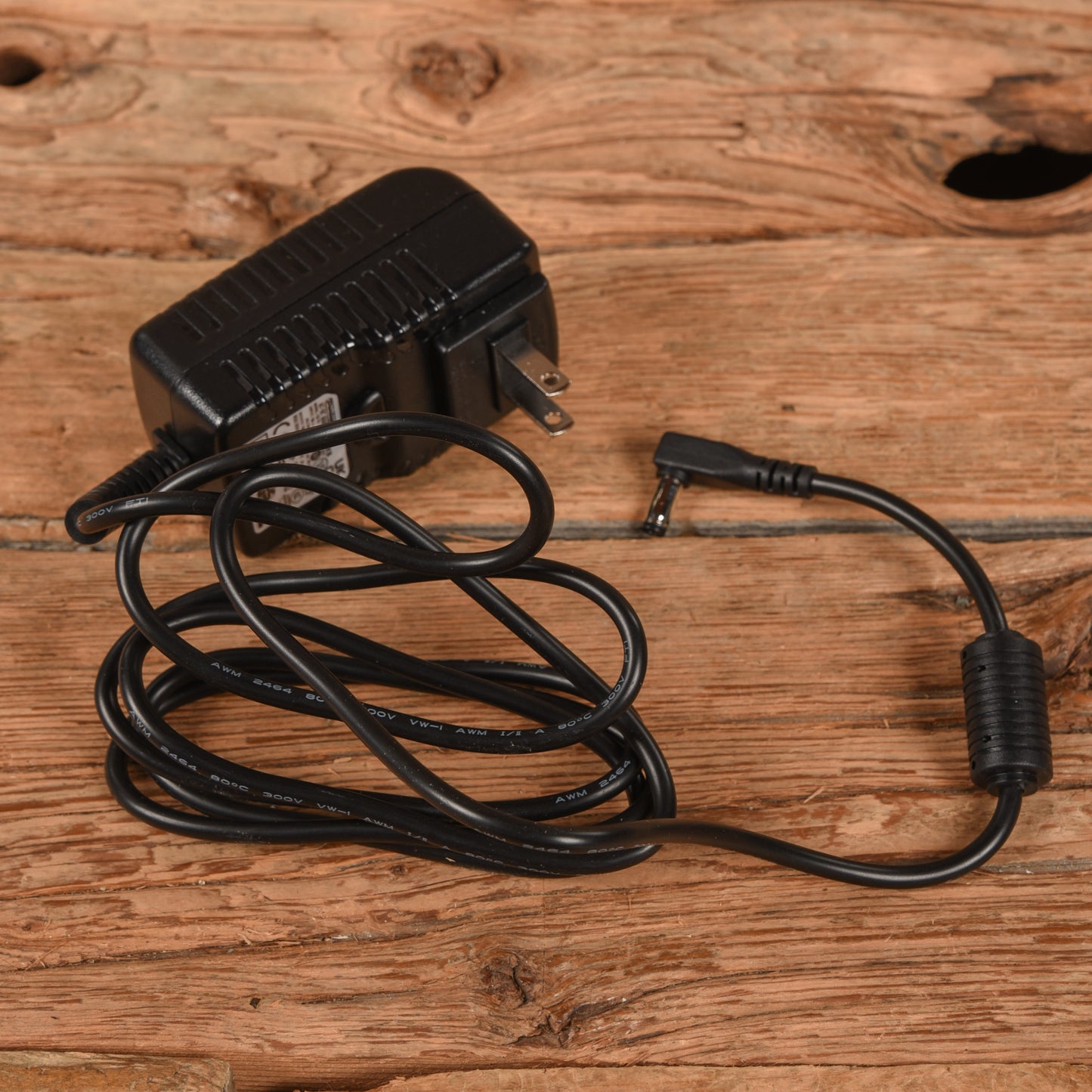 MXR M239 Mini Iso-Brick Power Supply