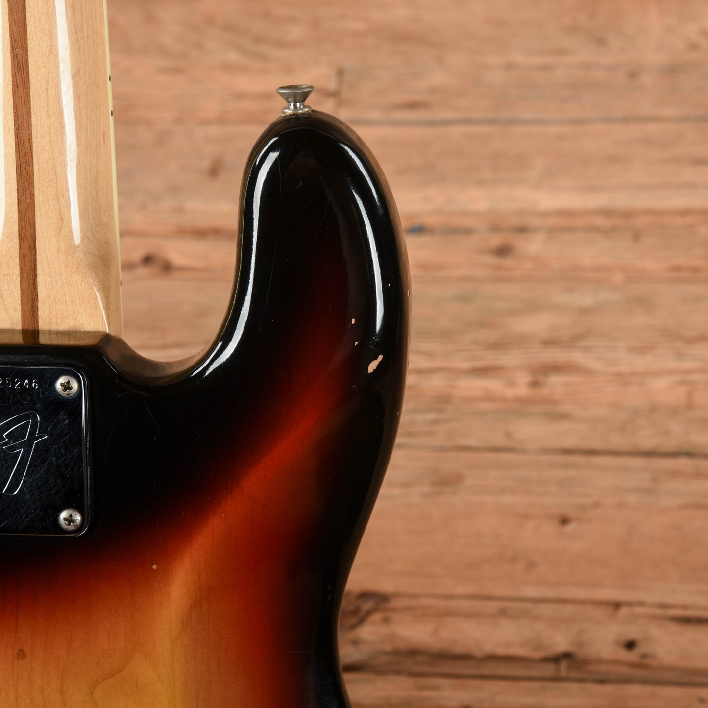 Fender Jazz Bass Sunburst 1974