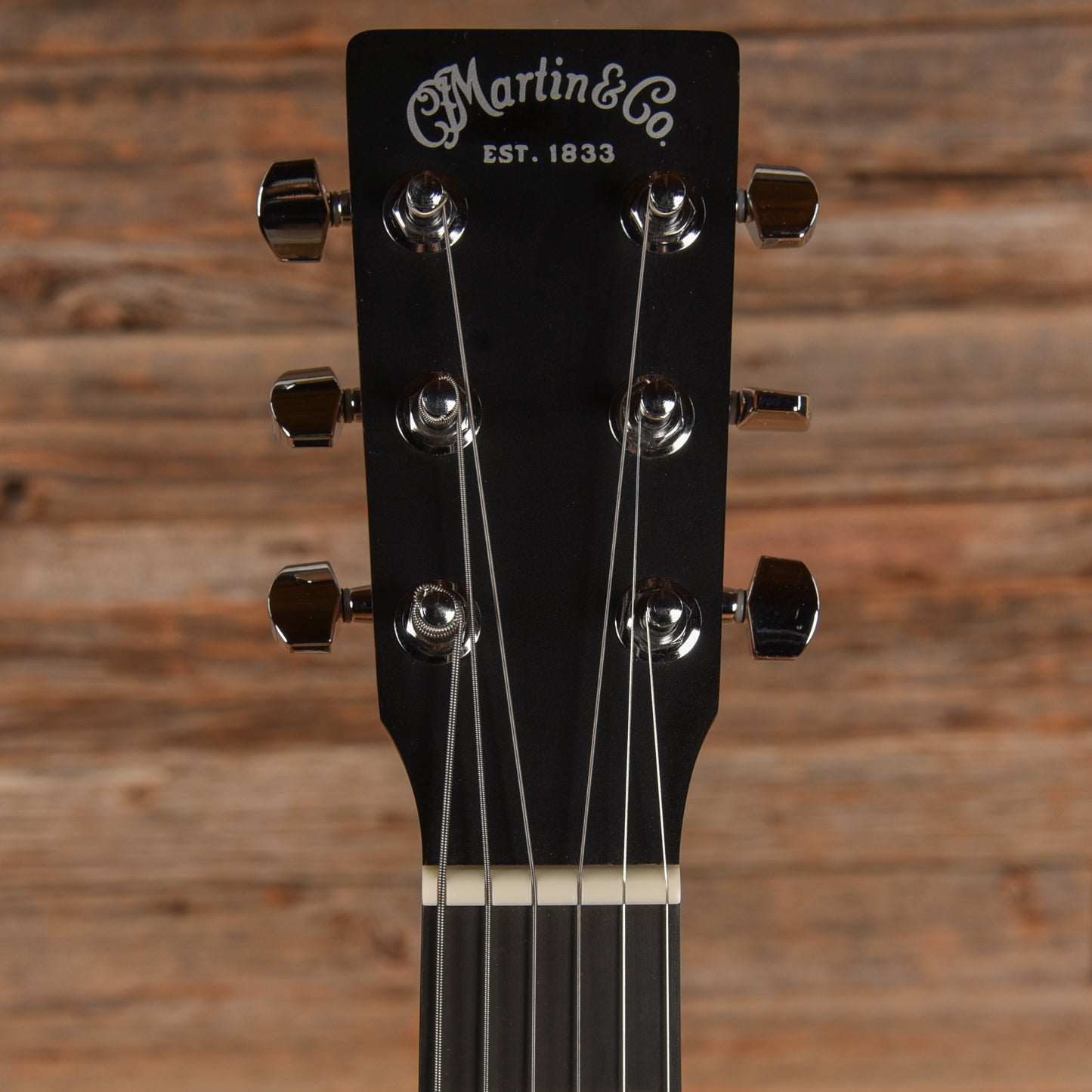 Martin DJR-10E Dreadnought Junior Sunburst