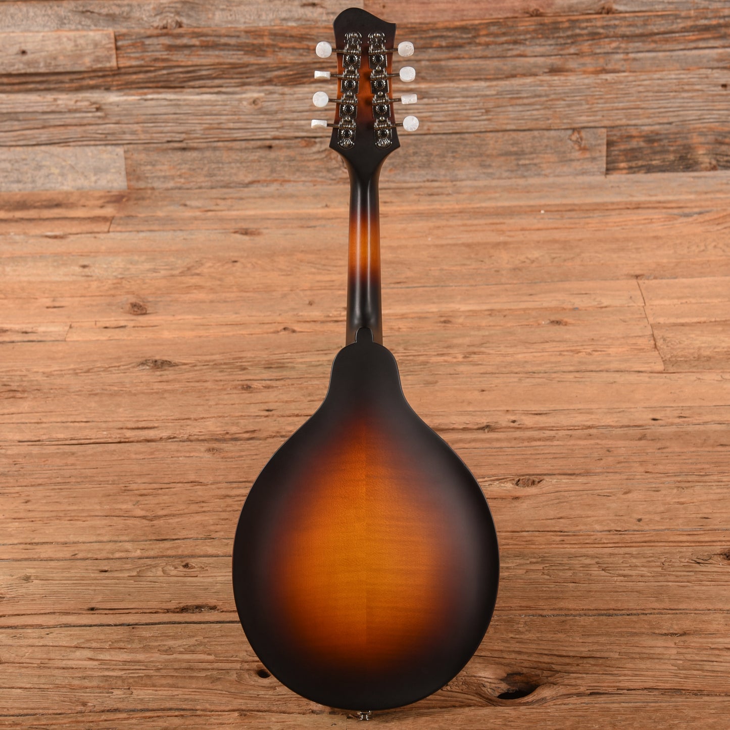 Eastman MD304E Sitka/Maple A-Style Oval Hole Mandolin Sunburst w/K&K Duotone