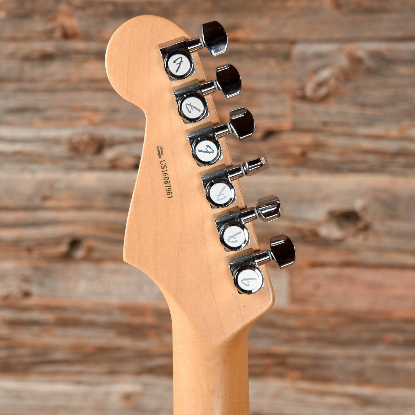 Fender American Elite Stratocaster Sky Blue Metallic 2016