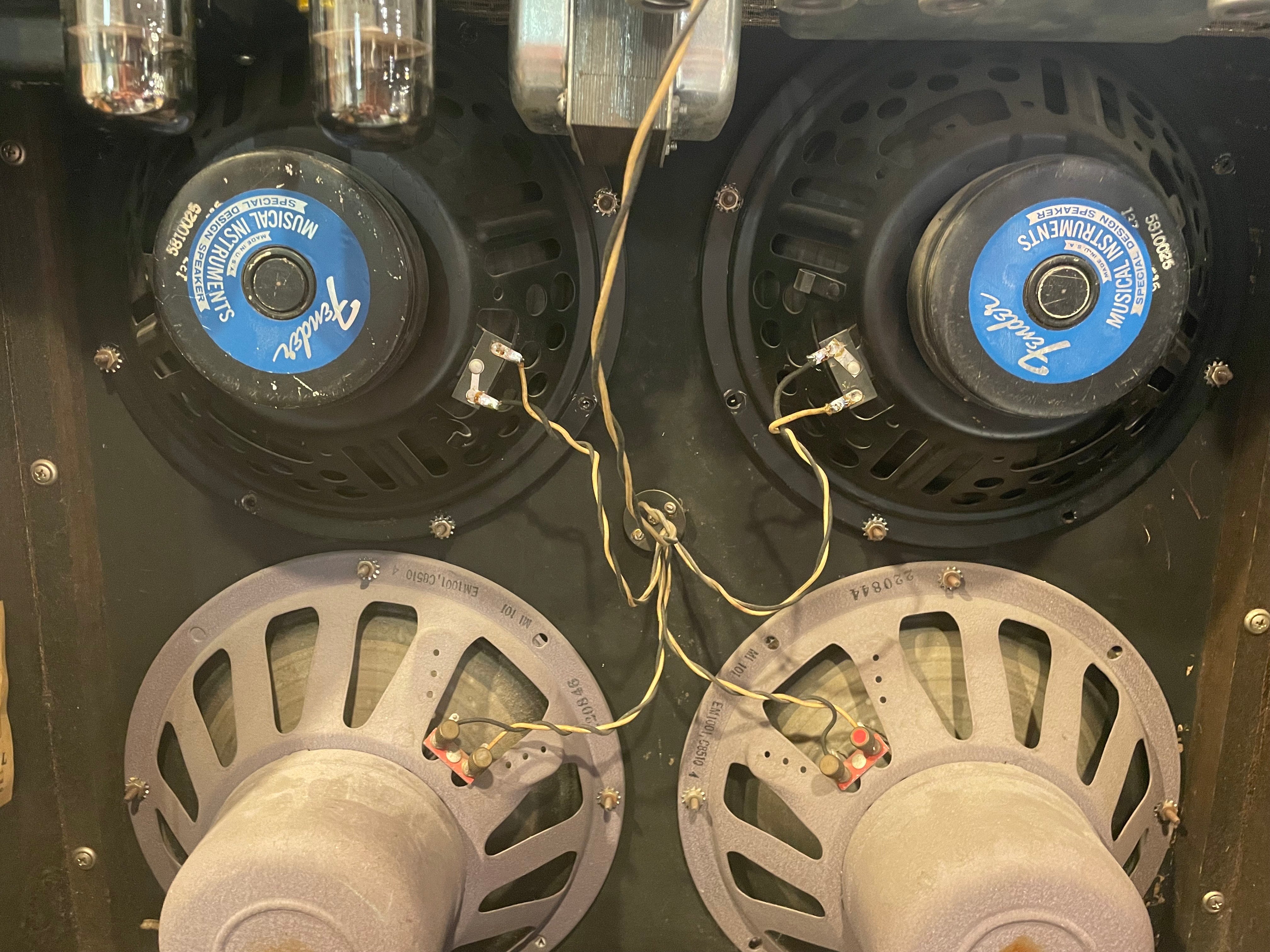 Fender Super Reverb 2-Channel 40-Watt 4x10