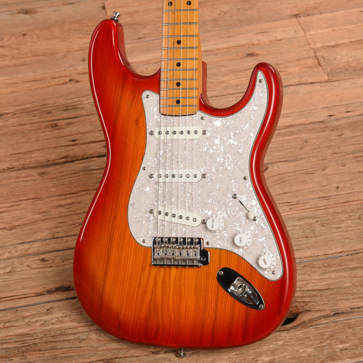 Fender ST-54 Stratocaster Reissue MIJ Neck with Unknown Body Cherry Sunburst