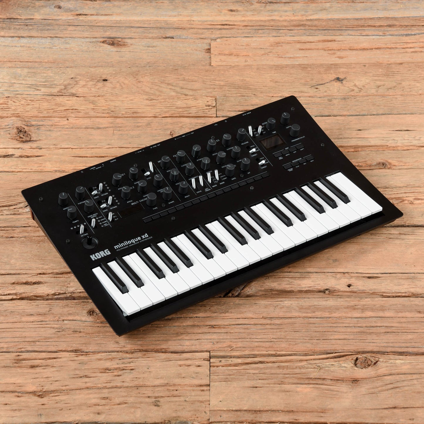 Korg Minilogue XD
