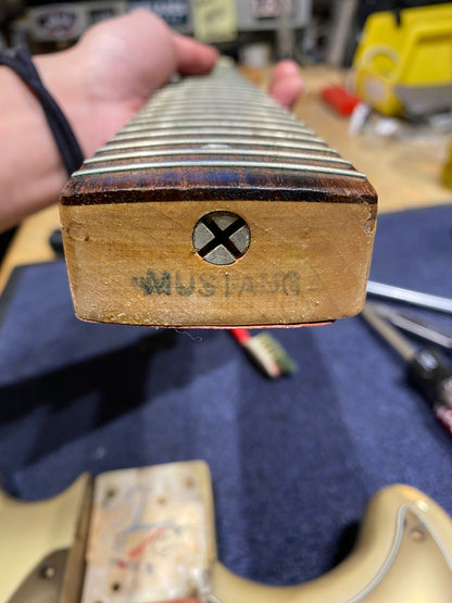 Fender Mustang Antigua 1978