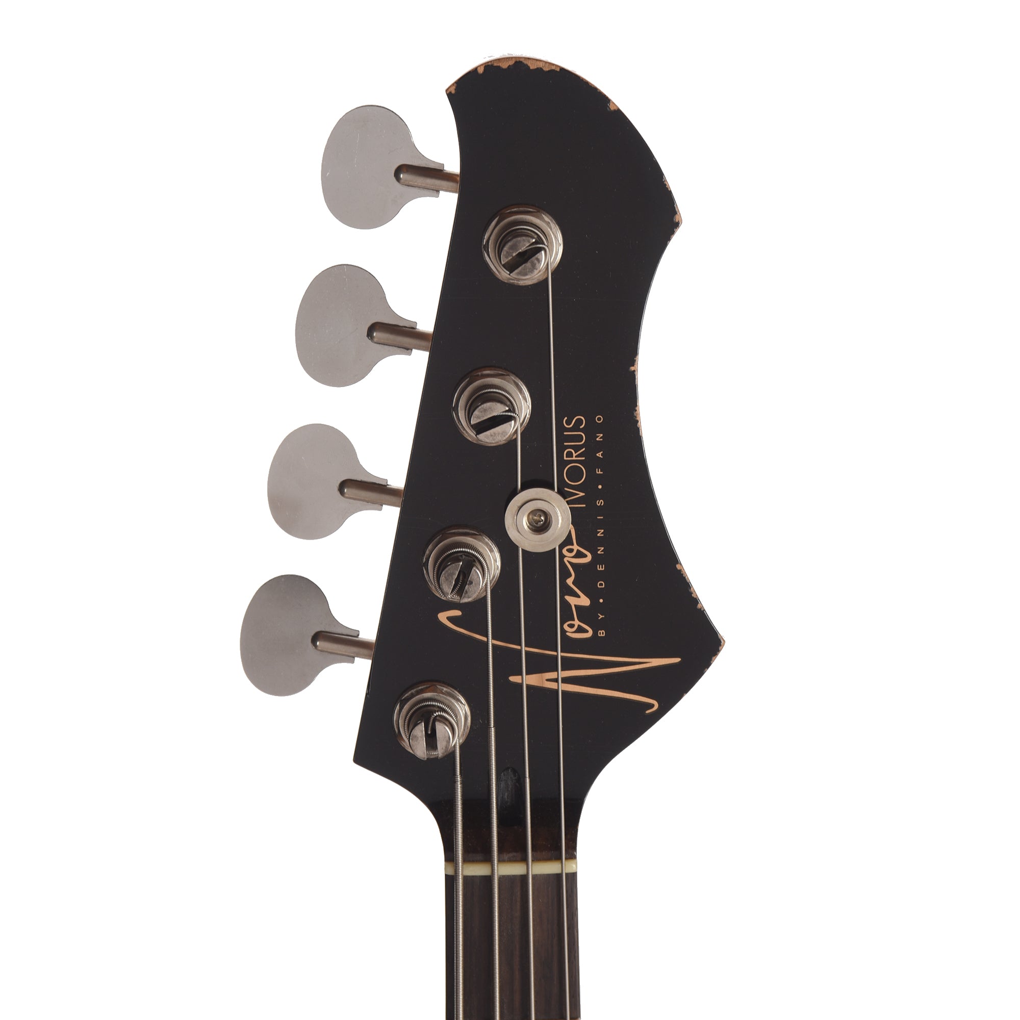 Novo Ivorus Bass 3-Tone Burst Light Distress