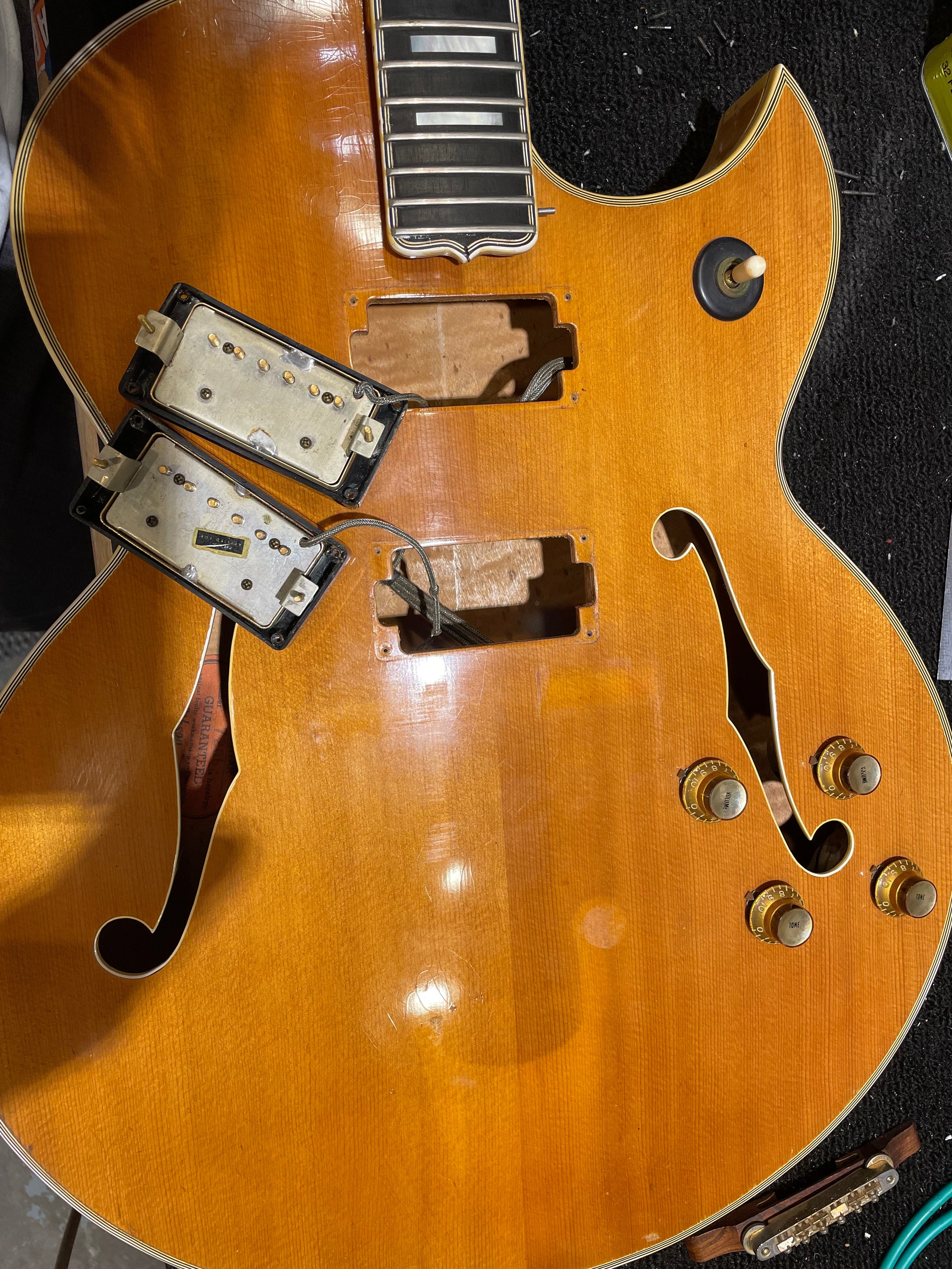Gibson Byrdland Natural 1961