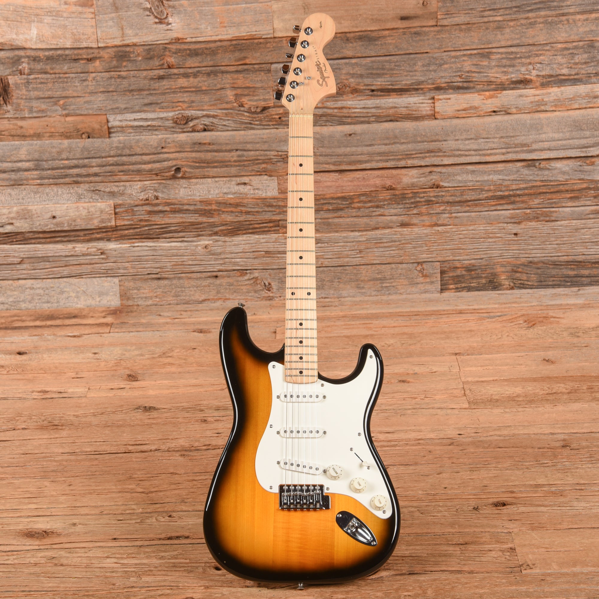 Squier Affinity Stratocaster Sunburst 2012