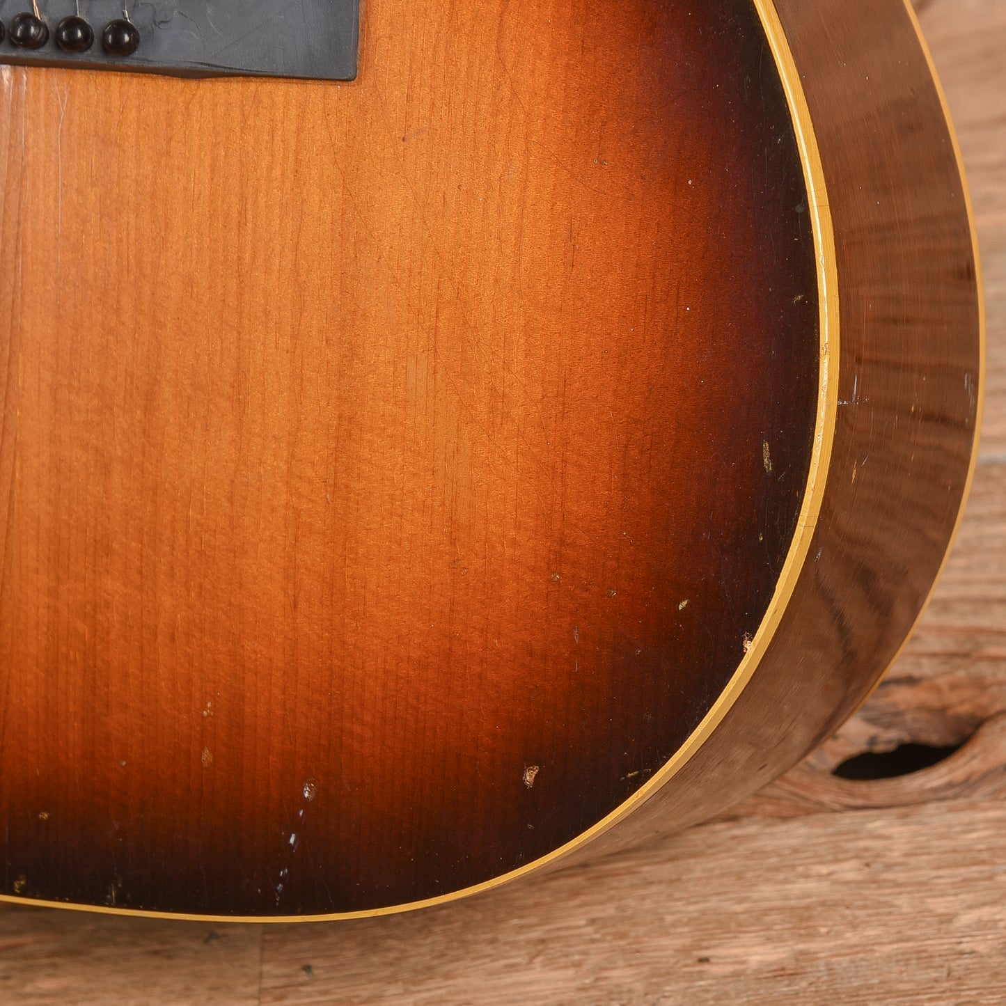 Gibson LG-1 Sunburst 1964