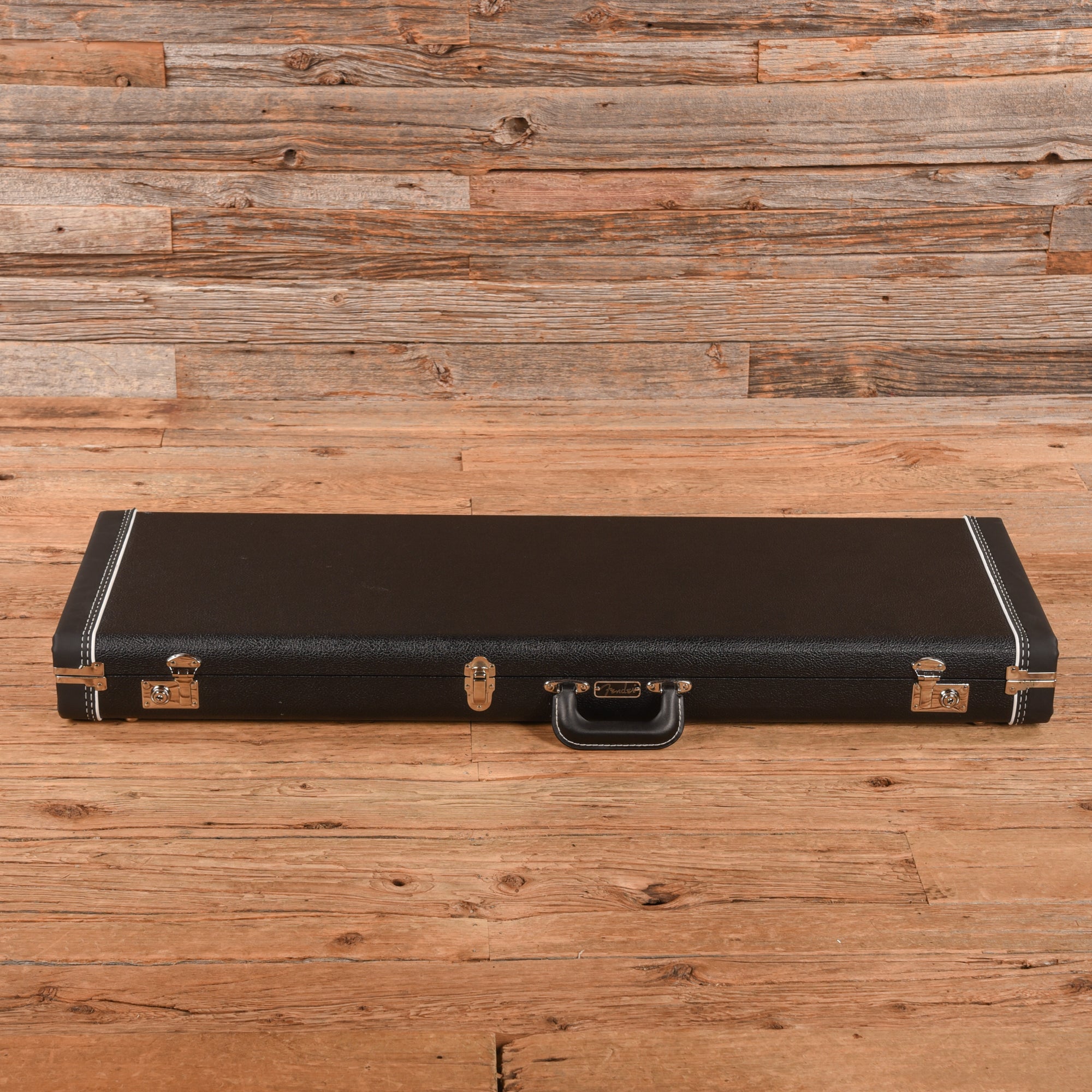 Fender Custom Shop White Lightning 2.0 Stratocaster Heavy Relic Aged Olympic White Over Fiesta Red 2022