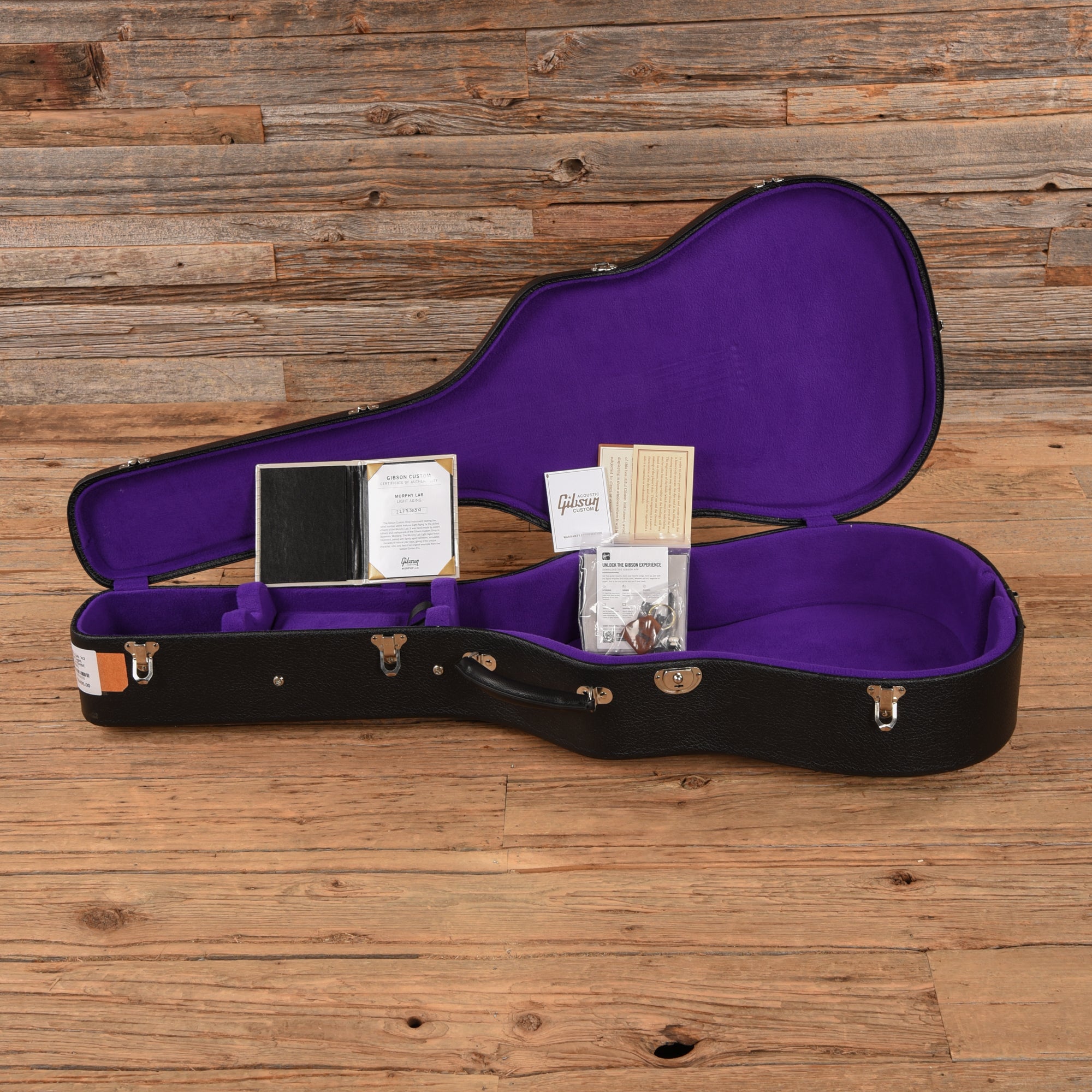 Gibson Custom Murphy Lab '42 Banner J-45 Reissue Light Aged Sunburst 2023