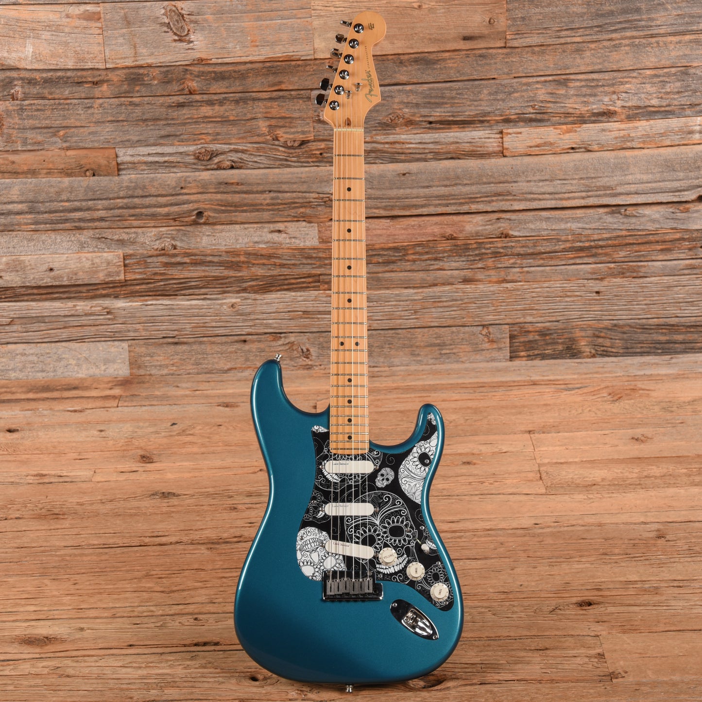 Fender Highway 1 Stratocaster Neck w/Unknown Body Ocean Turquoise 2003