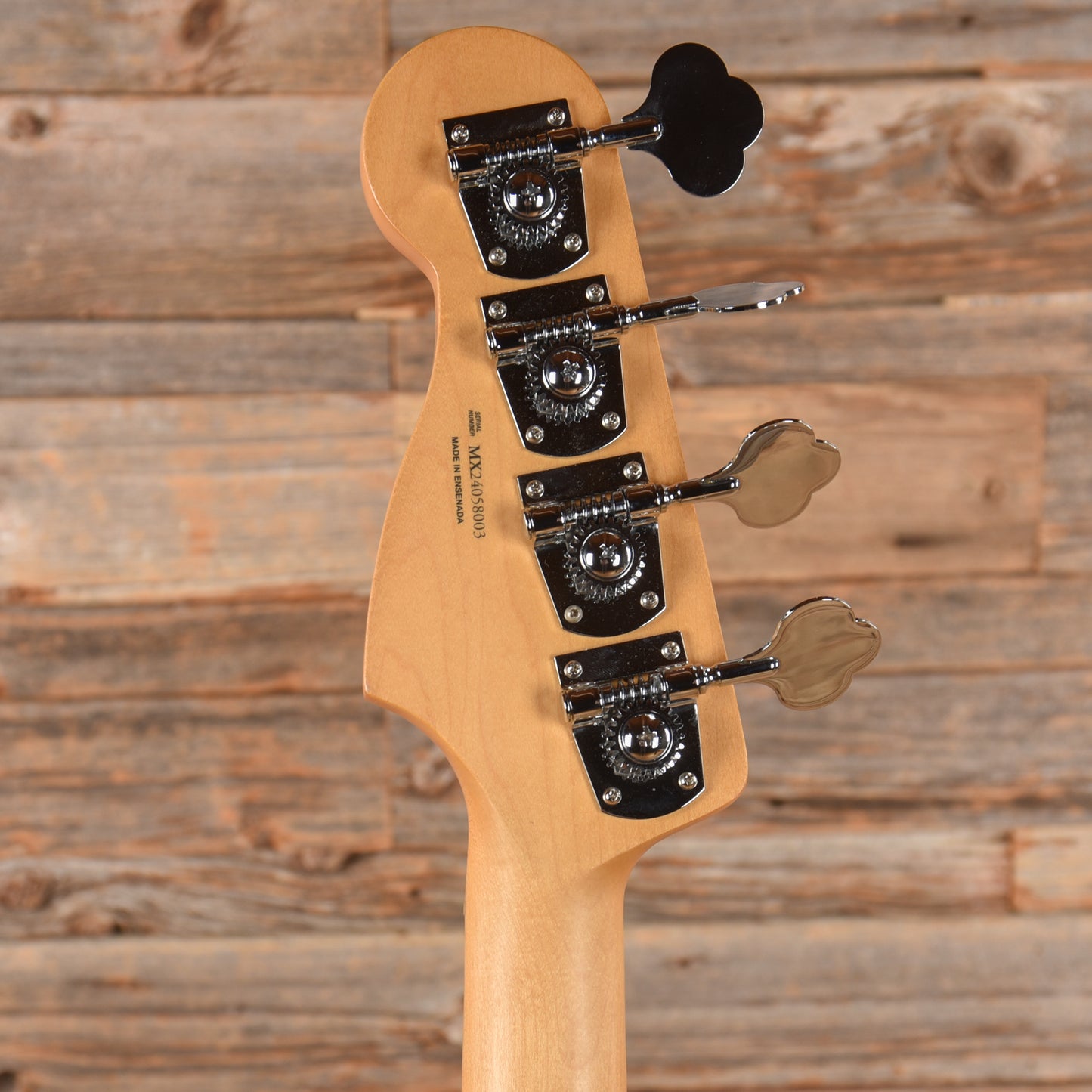 Fender Player II Precision Bass Hialeah Yellow 2024