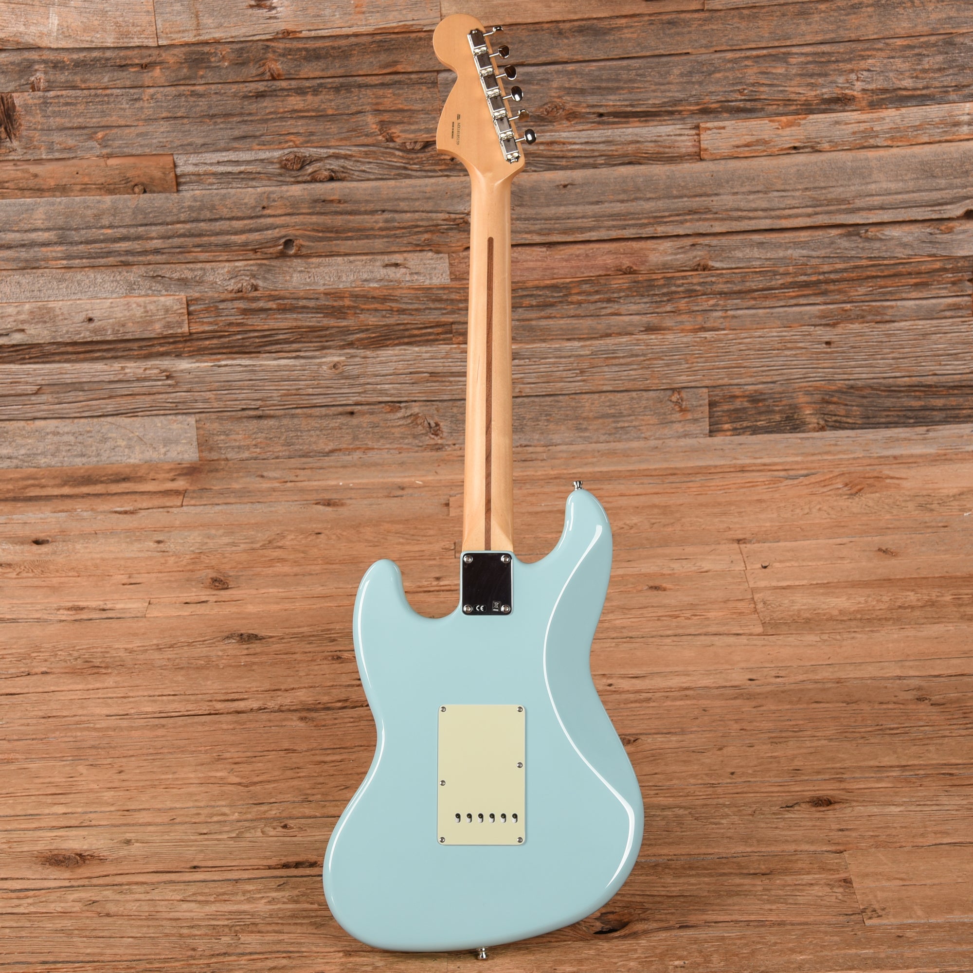 Fender Limited Edition Player Stratocaster HSS Plus Top Daphne Blue 2019