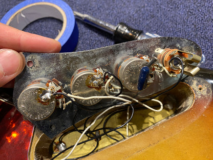 Fender Jazz Bass Sunburst 1974