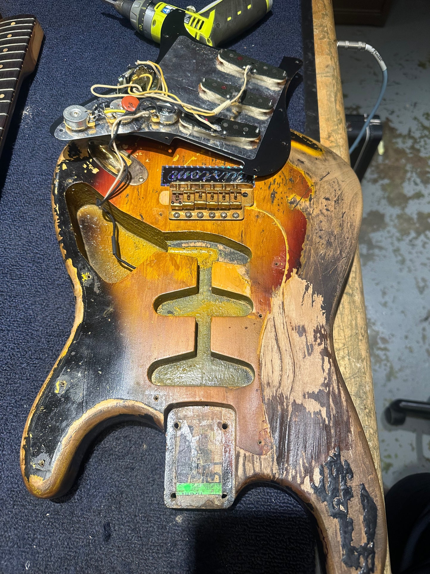 Fender Stratocaster Tim Davis SRV #1 Replica body w/ 1962 Neck Sunburst