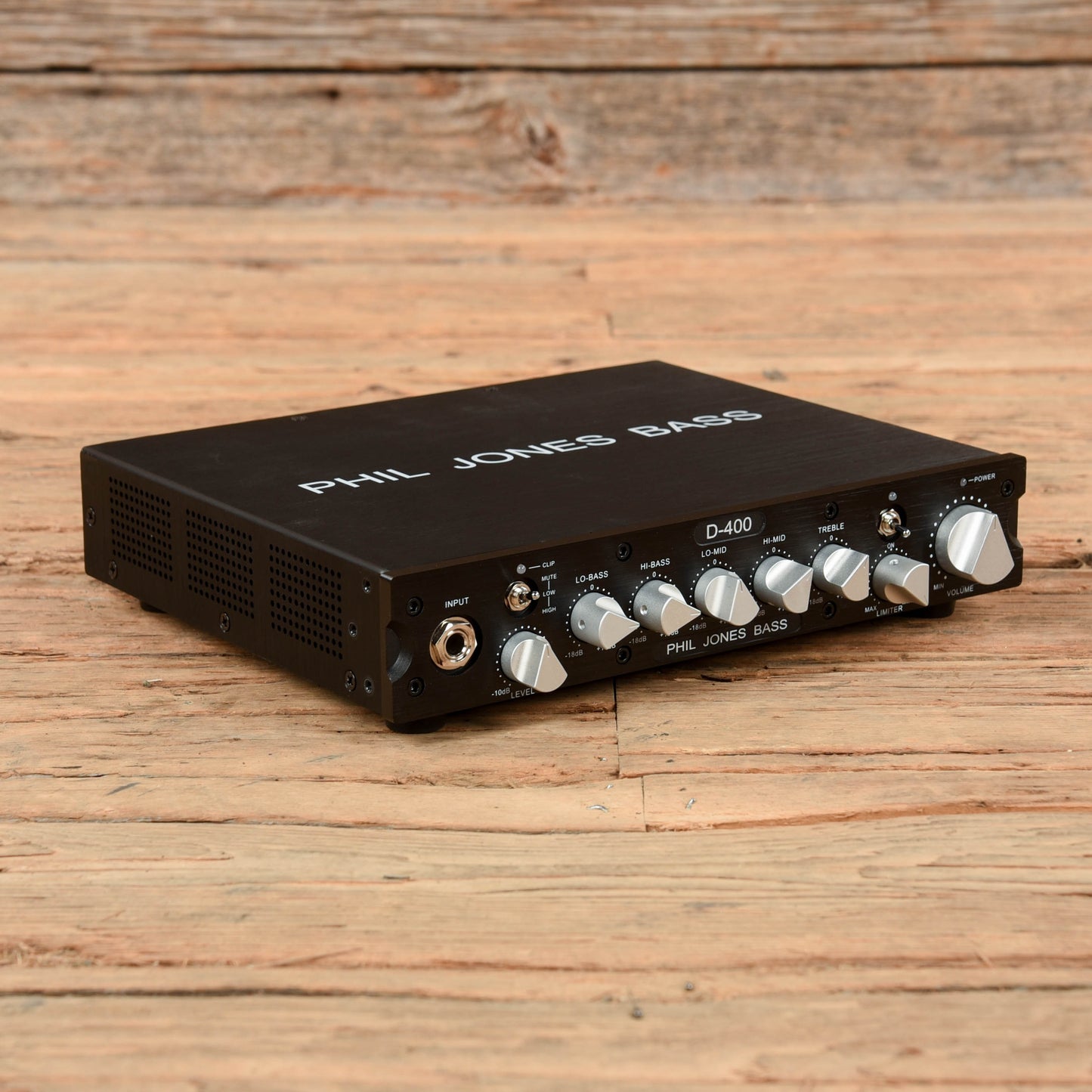 Phil Jones D400 400-Watt Digital Bass Amp Head