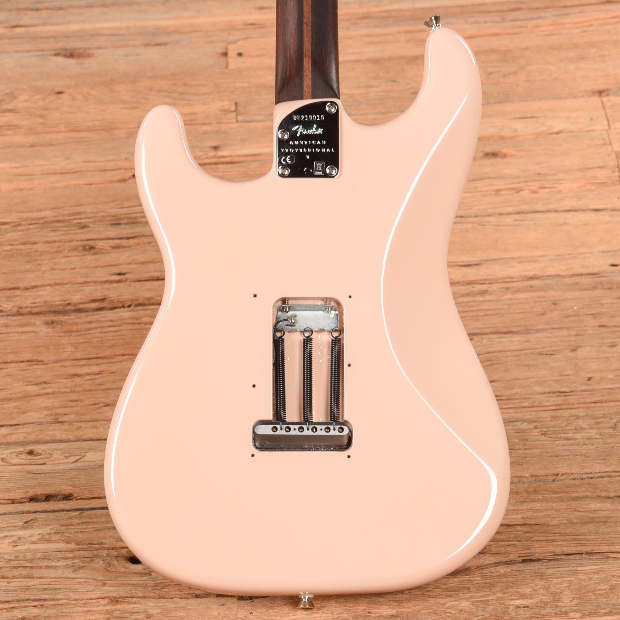 Fender Limited Edition American Professional II Stratocaster w/Rosewood Neck Shell Pink 2021