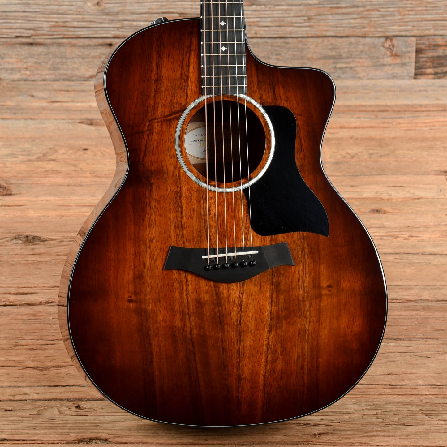 Taylor 224ce-K DLX Koa Grand Auditorium Sunburst 2020