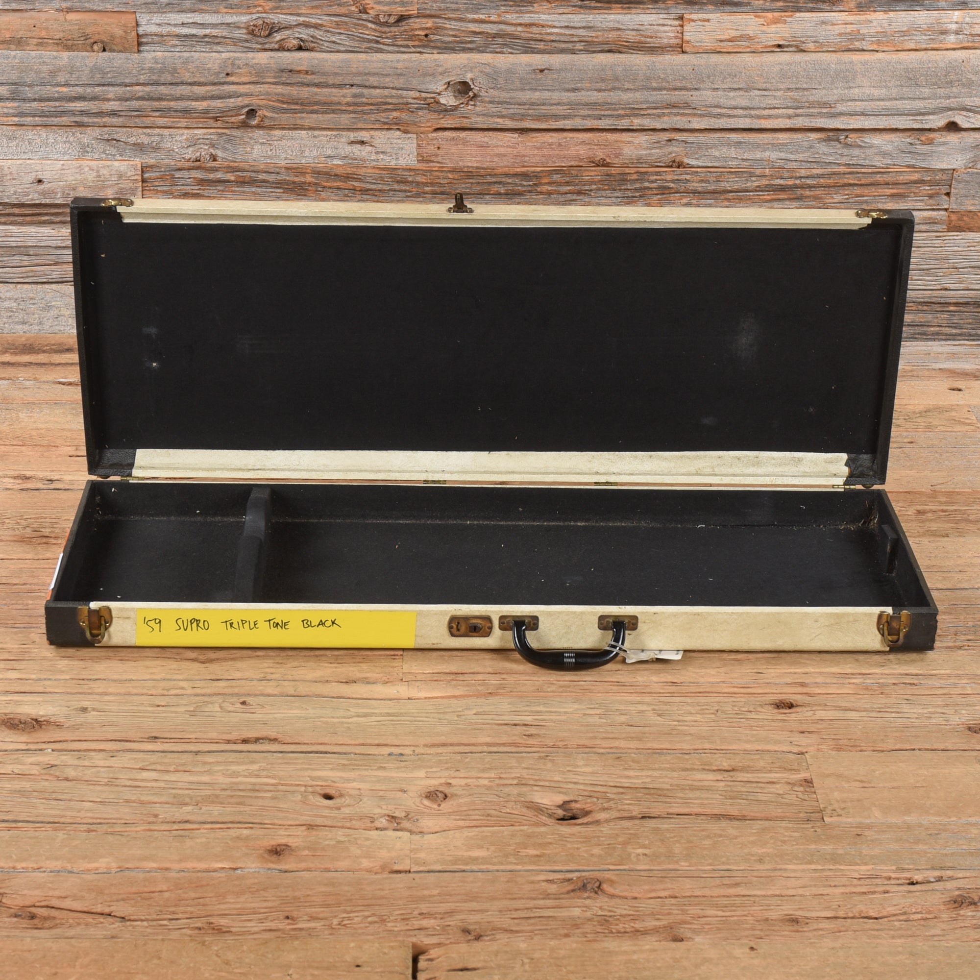 Supro Triple-Tone Guitar Model 1575 Black 1959