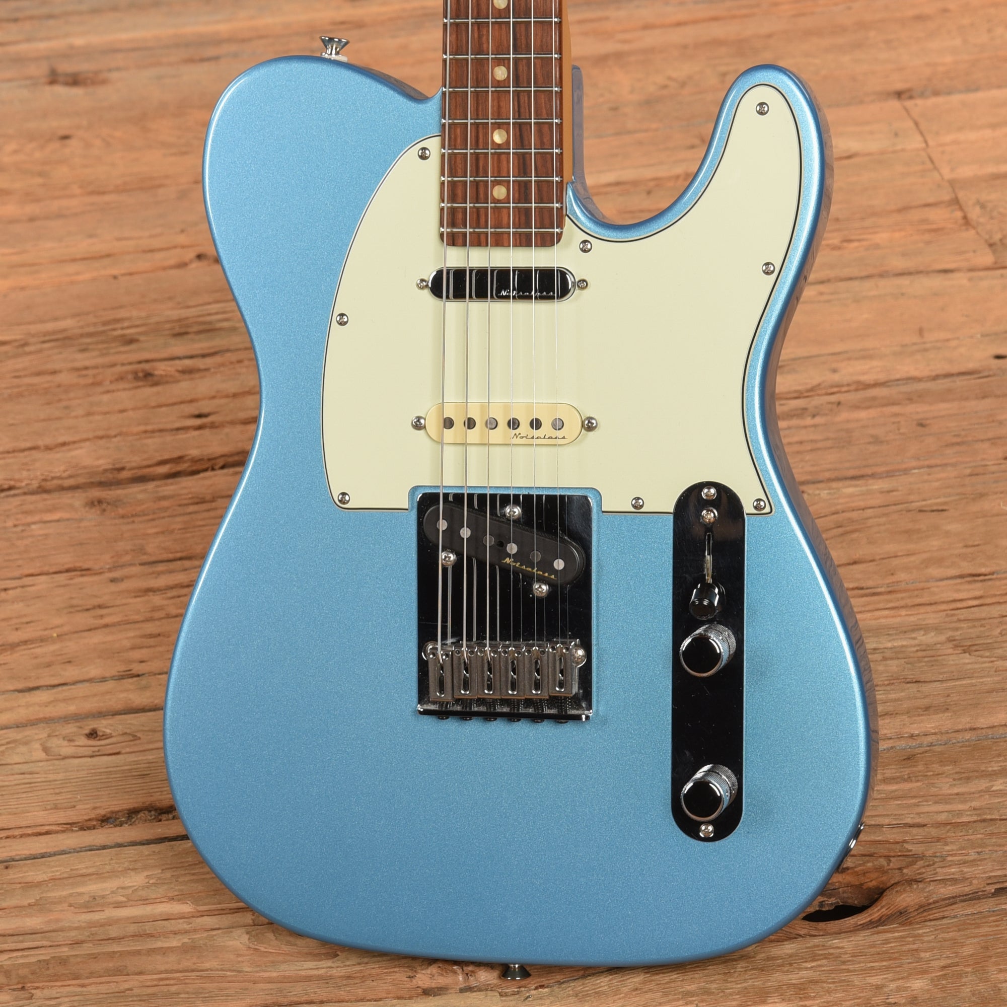 Fender Player Plus Nashville Telecaster Opal Spark 2021