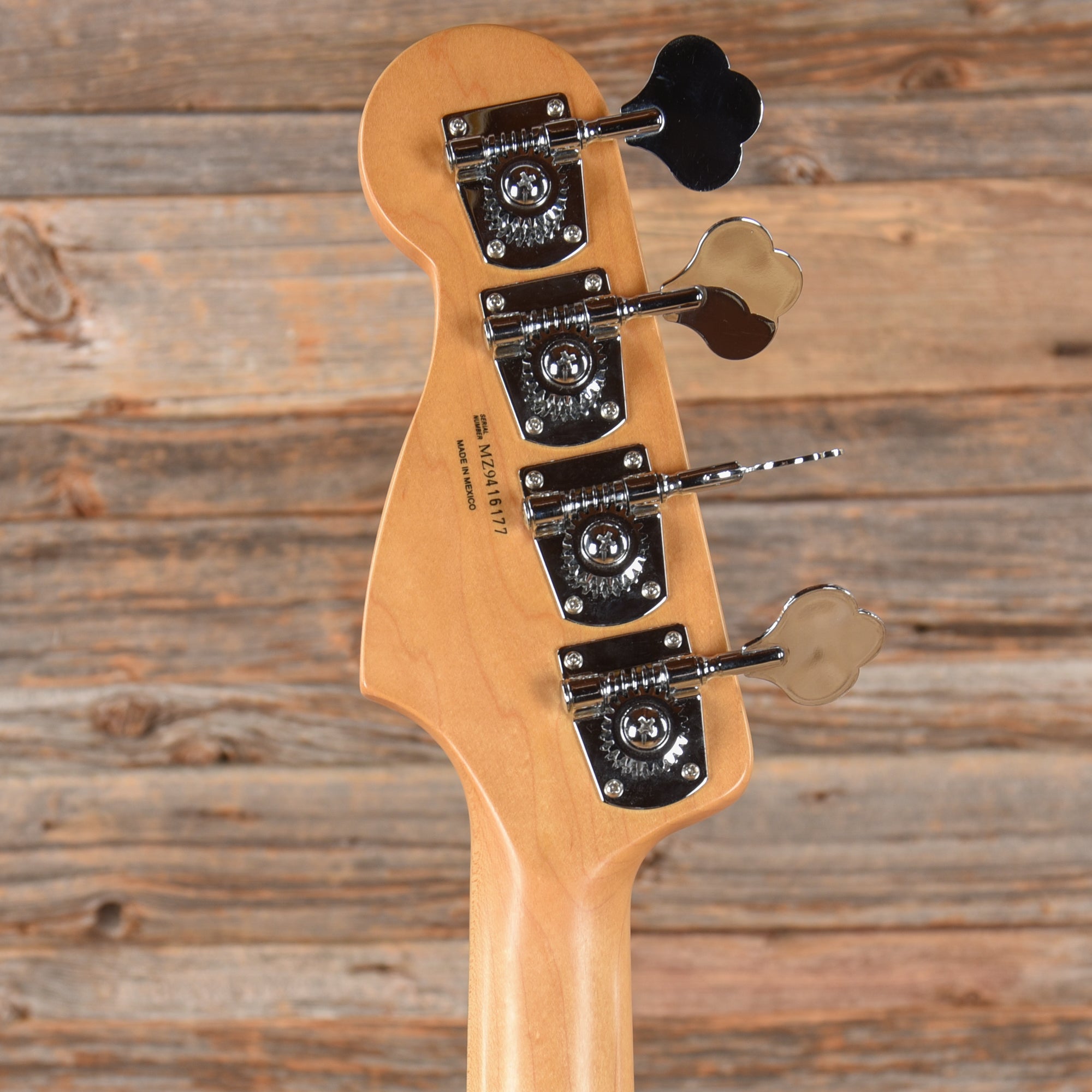 Fender Standard Precision Bass White 2009