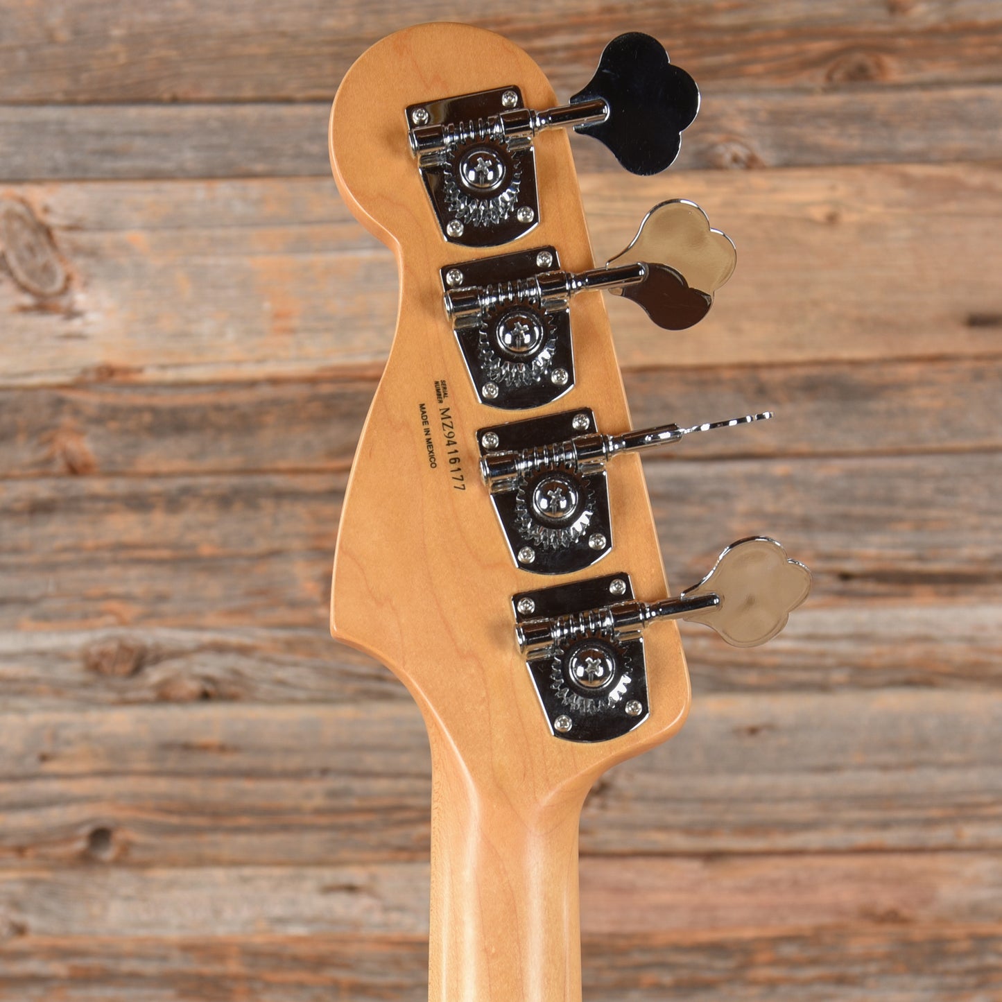 Fender Standard Precision Bass White 2009