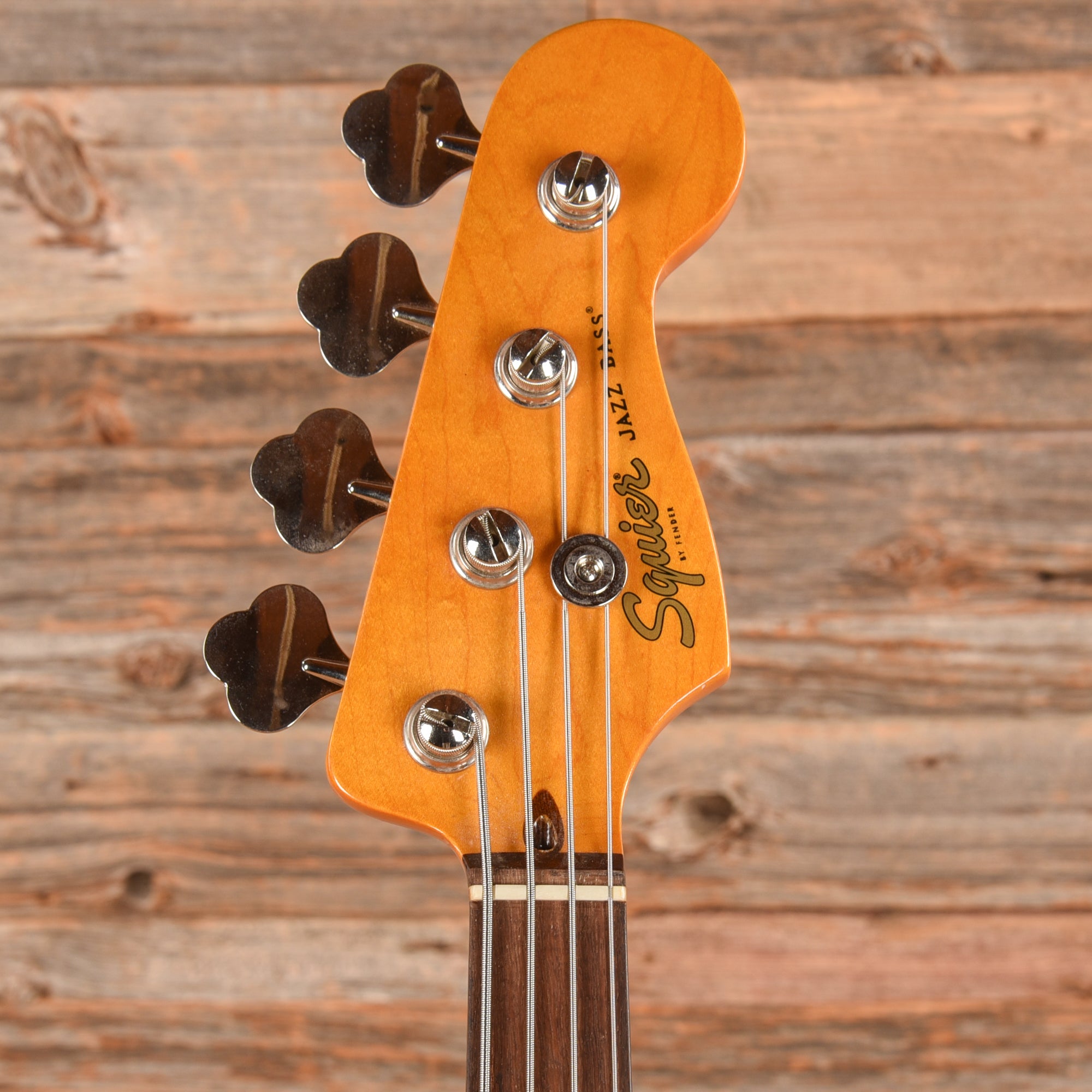 Squier Classic Vibe '60s Jazz Bass Fretless Sunburst 2020