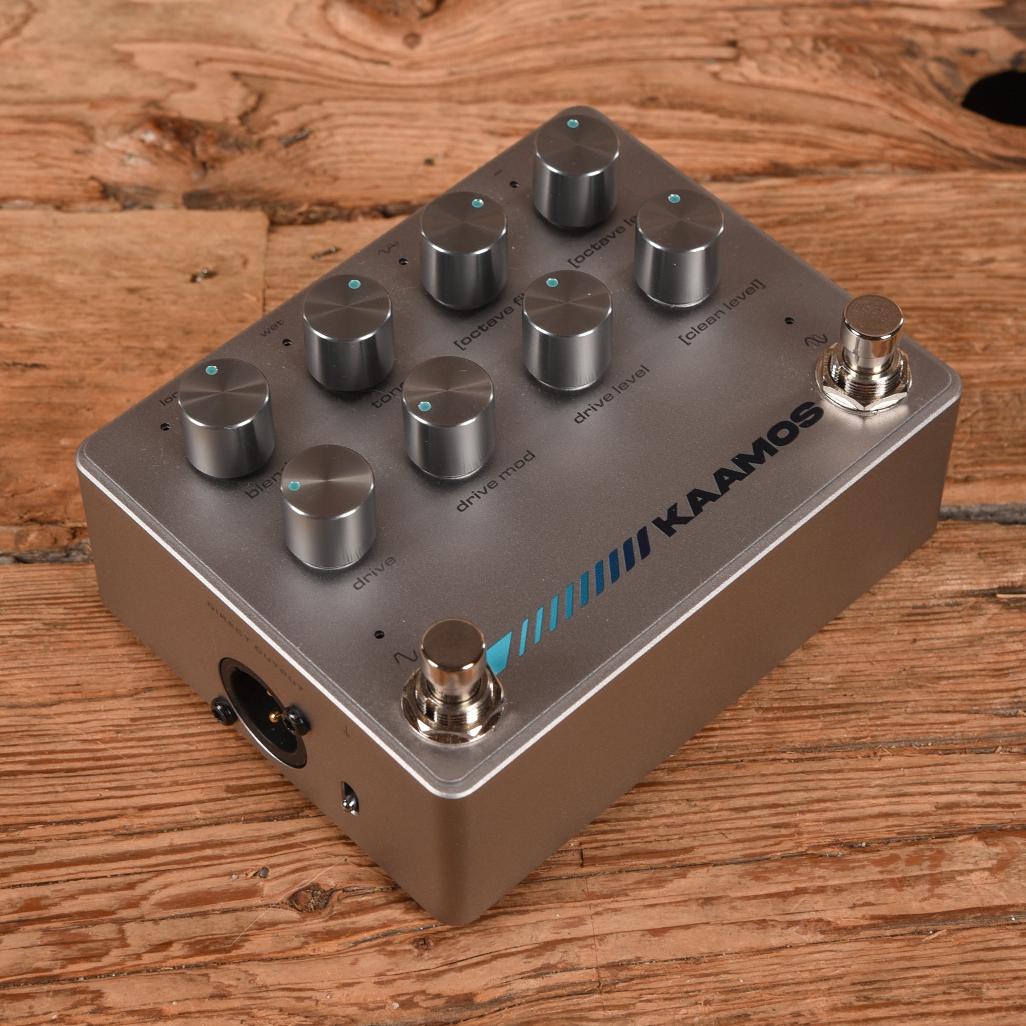 Darkglass Kaamos Bass Distortion/Octaver – Chicago Music Exchange