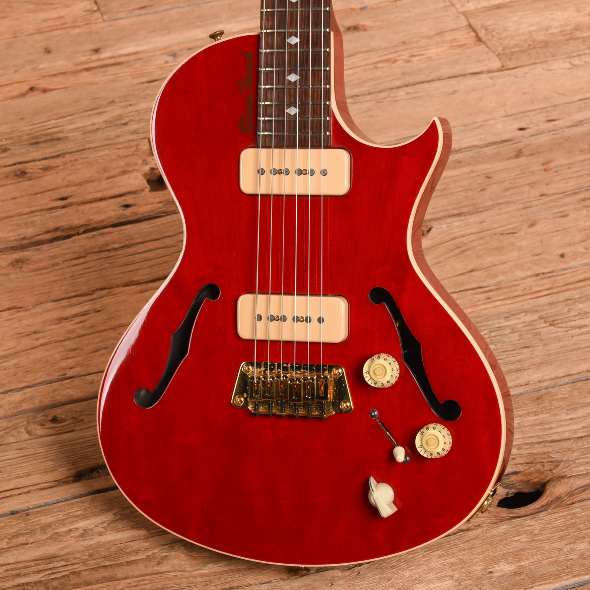 Gibson Blueshawk Cherry 1998