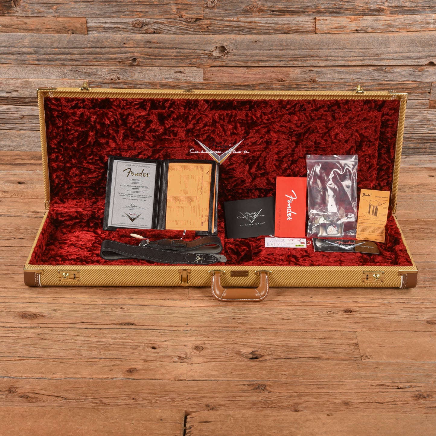 Fender Custom Shop "Chicago Special" '57 Stratocaster Super Heavy Relic Aged Olympic White 2021