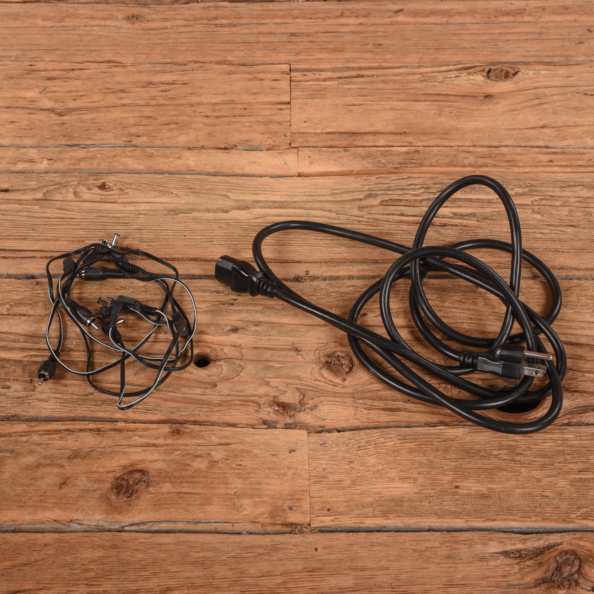 CIOKS Big John Link 100/400mA 6-Outlet 9/12v Power Supply