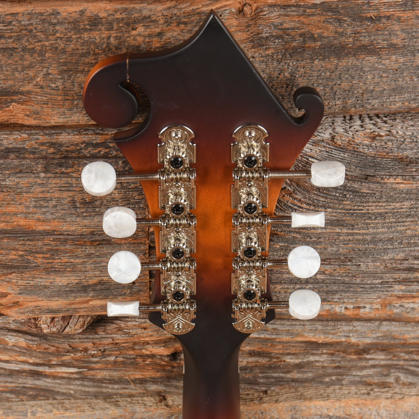 Eastman MD314E Sitka/Maple F-Style Oval Hole Mandolin Sunburst w/K&K Duotone