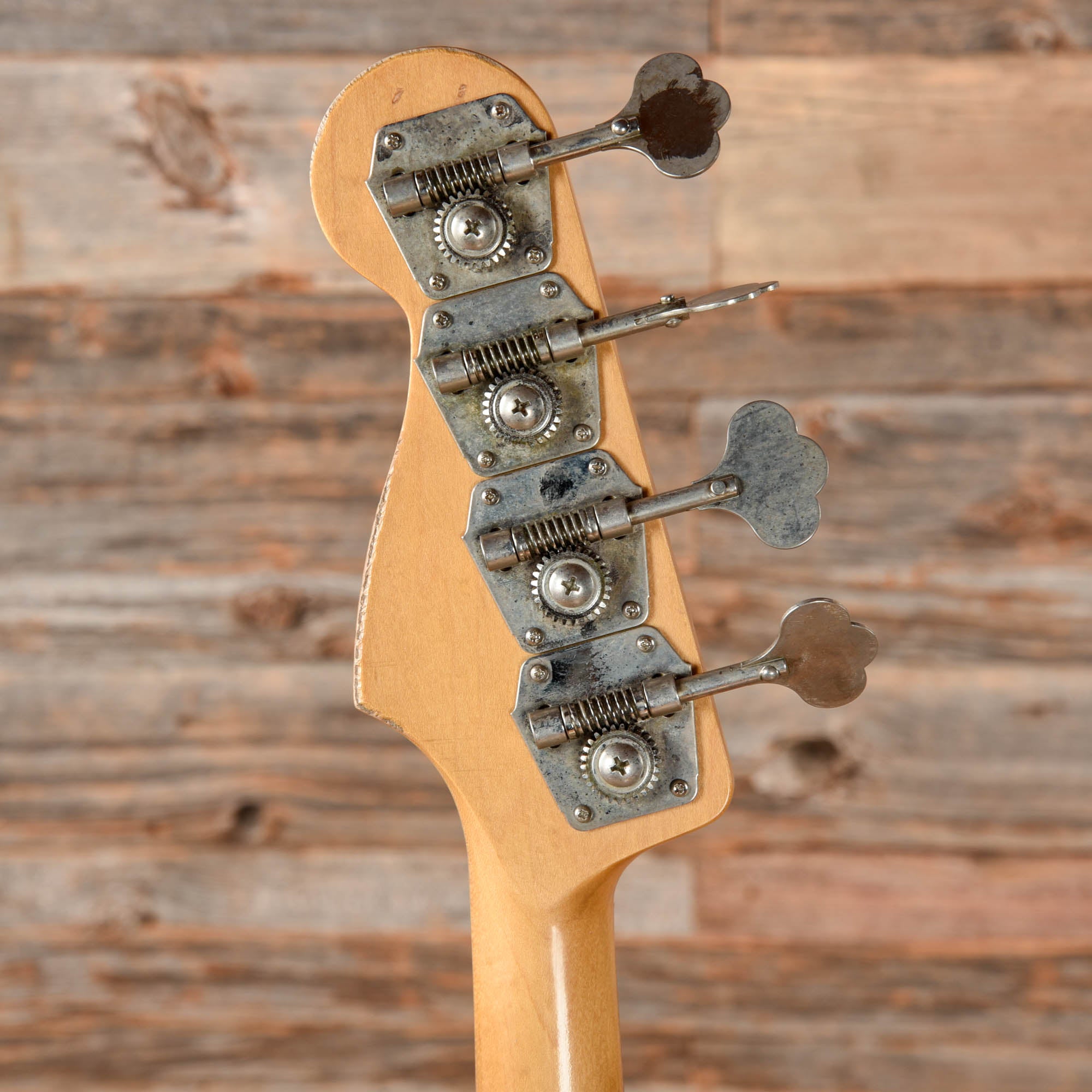 Fender 60th Anniversary Road Worn '60s Jazz Bass Firemist Silver 2020