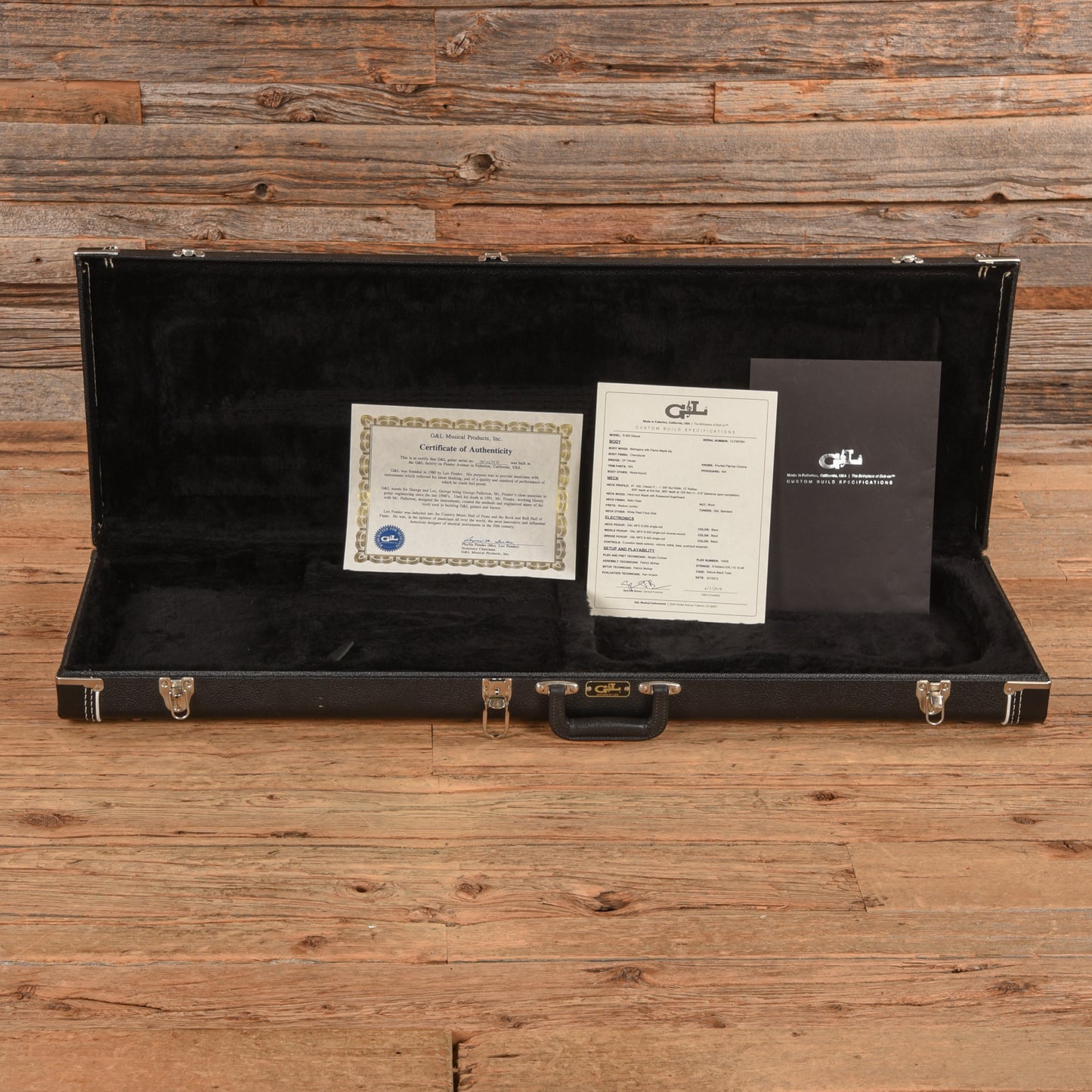 G&L S-500 Deluxe Cherry Sunburst 2013